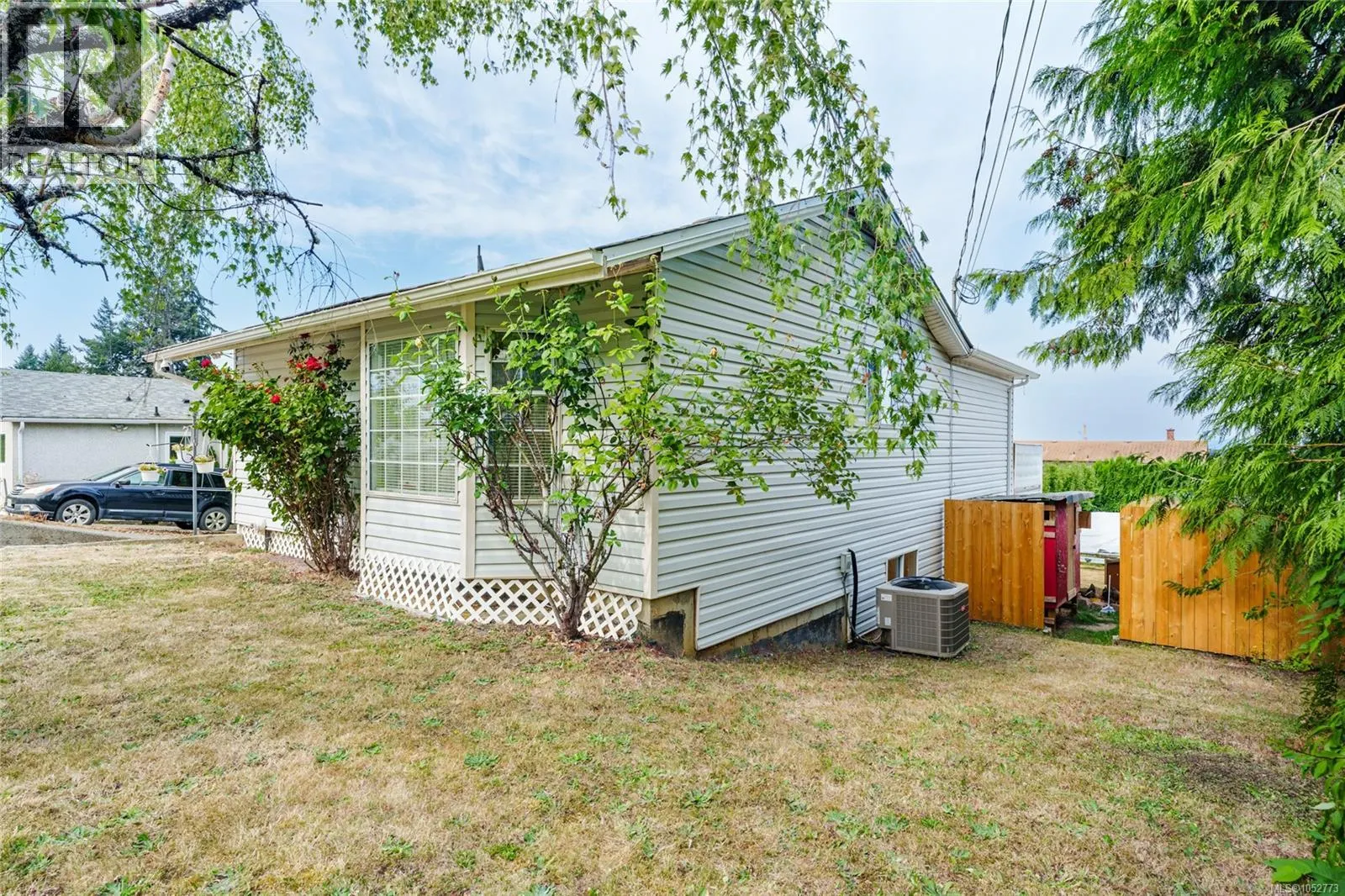 429 Davis Rd