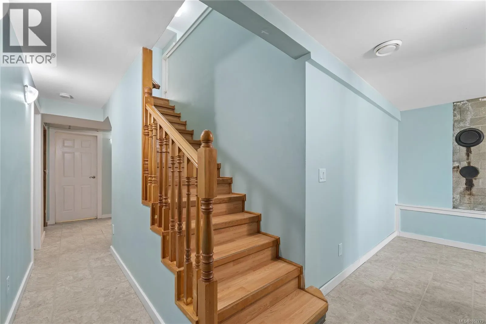 429 Davis Rd