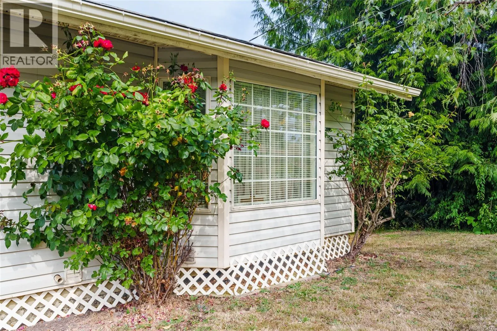429 Davis Rd