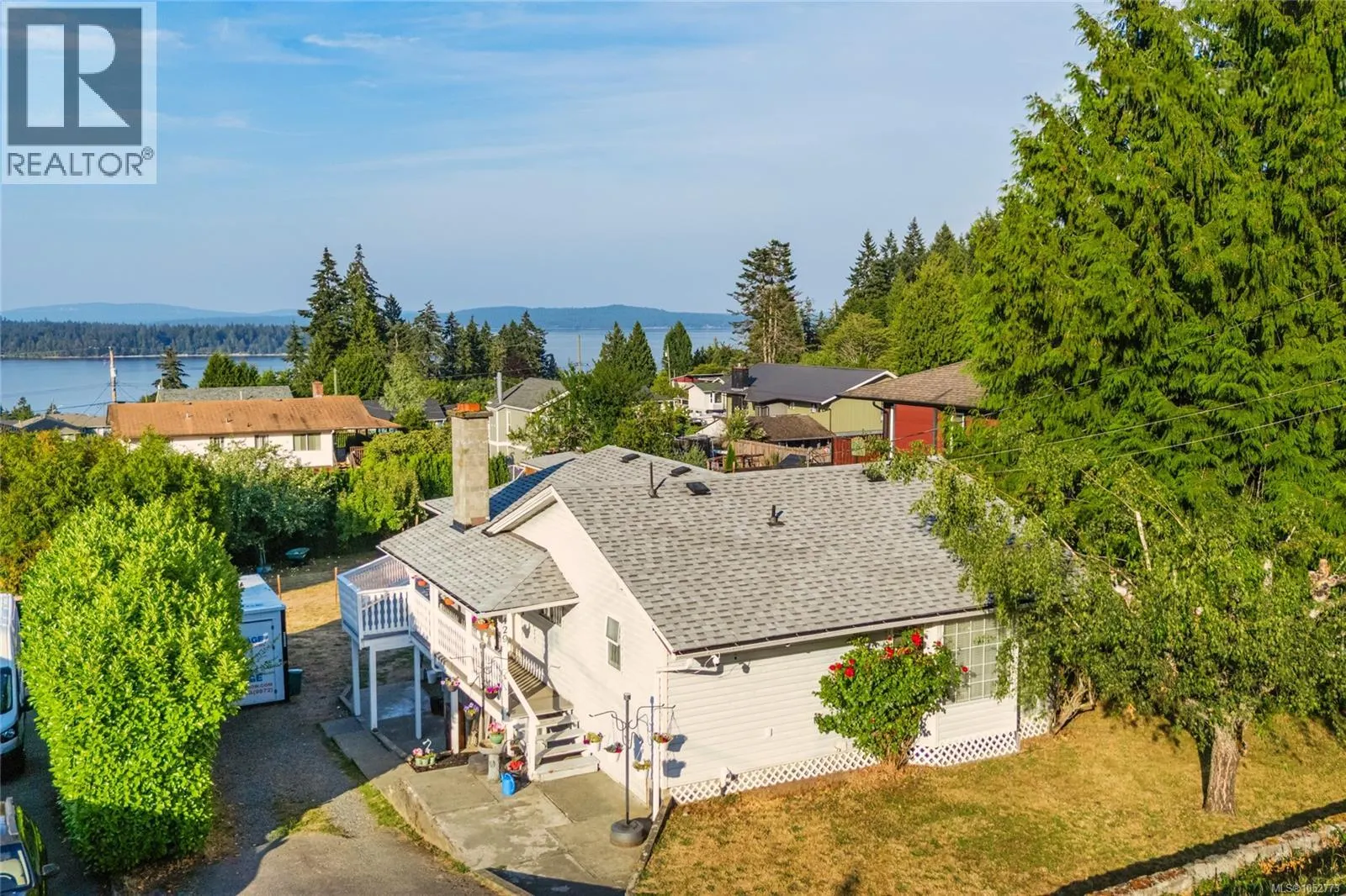 429 Davis Rd