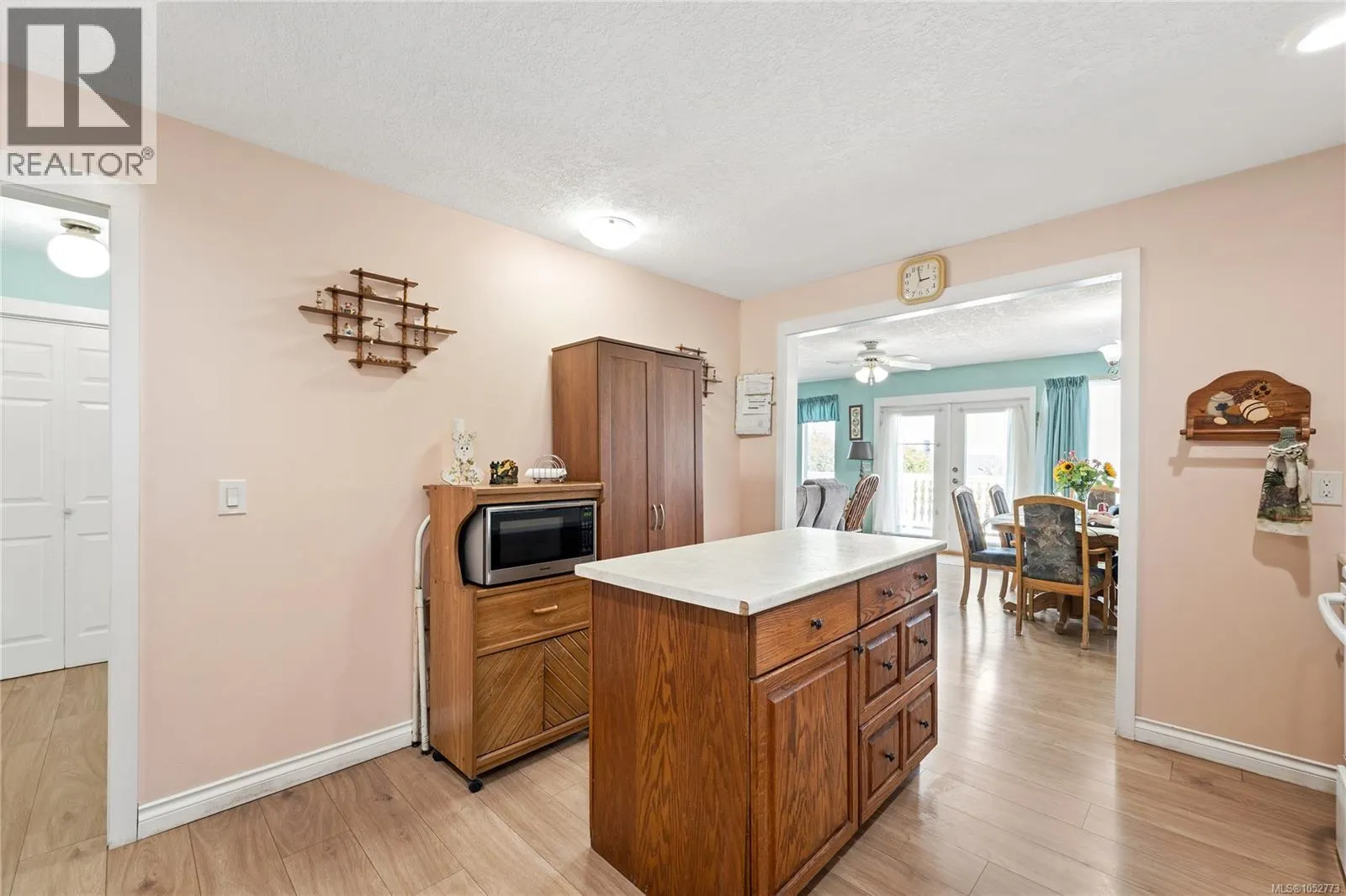 429 Davis Rd