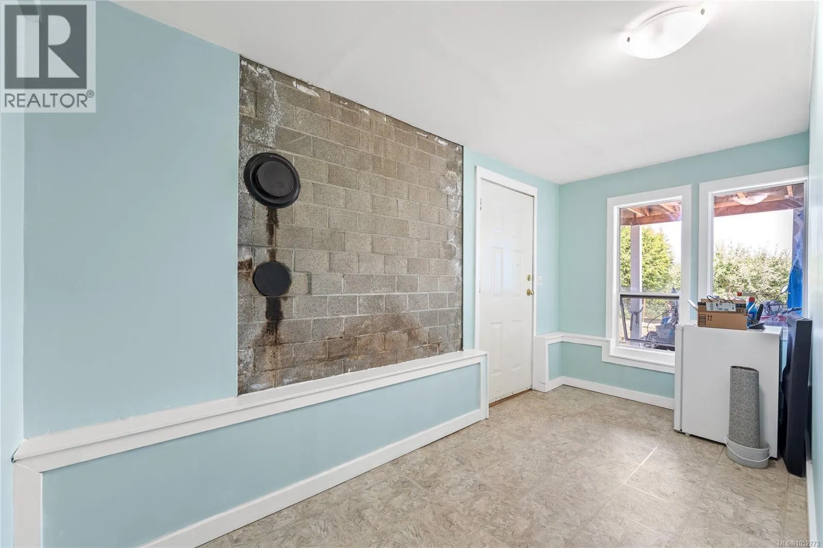 429 Davis Rd