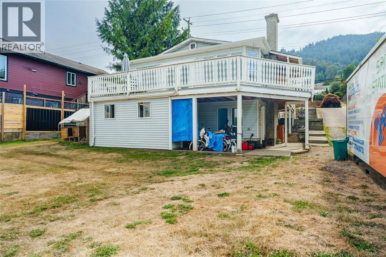 429 Davis Rd