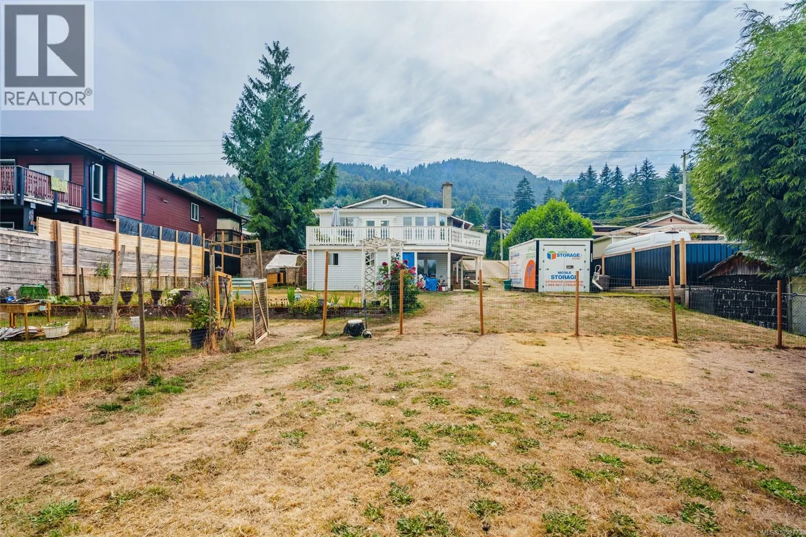 429 Davis Rd
