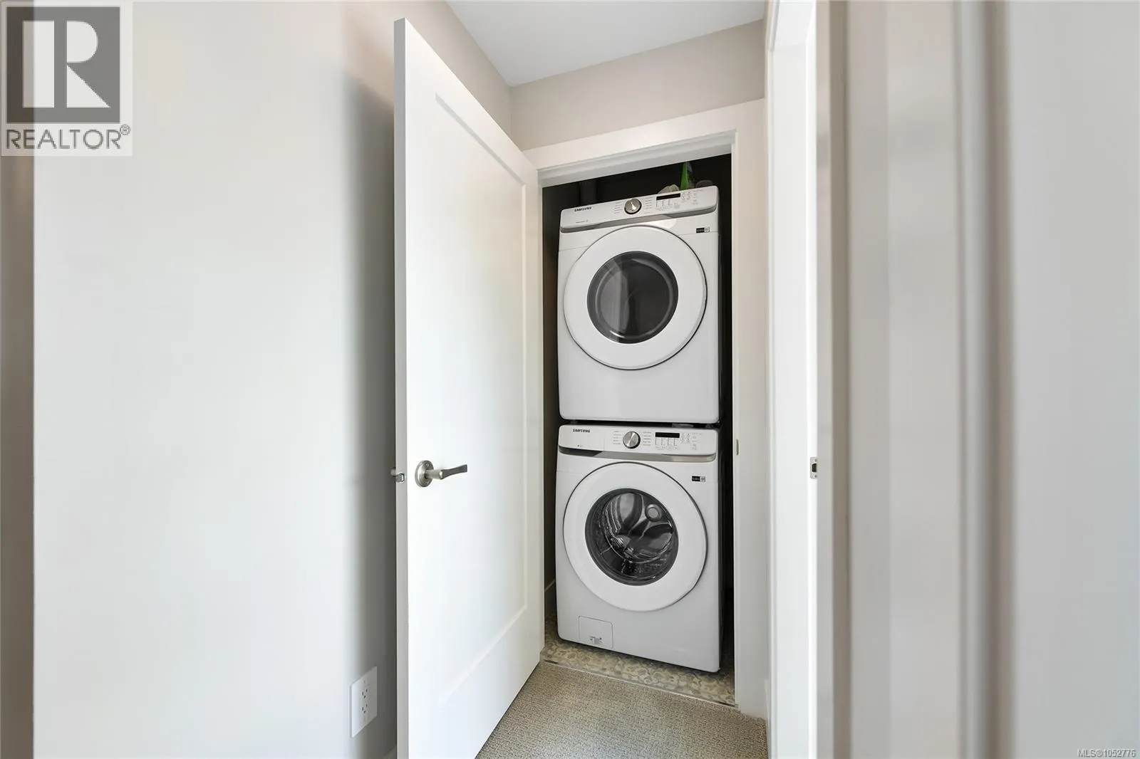 1424 Atlas Dr