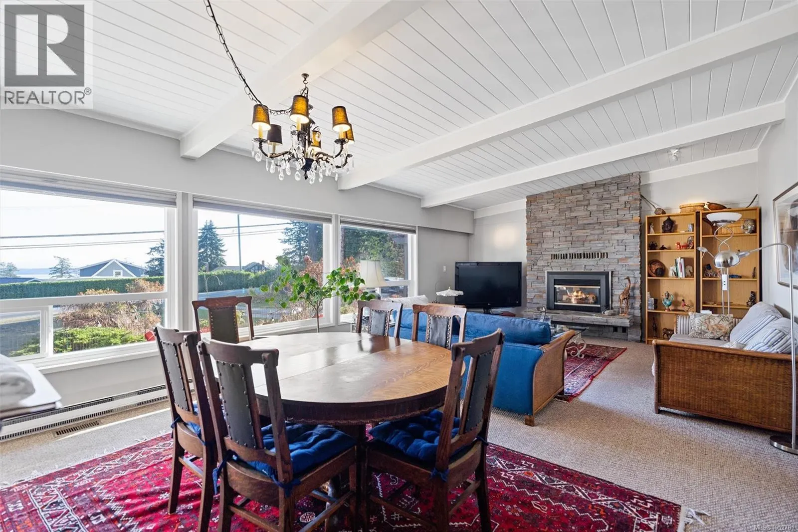 8698 East Saanich Rd