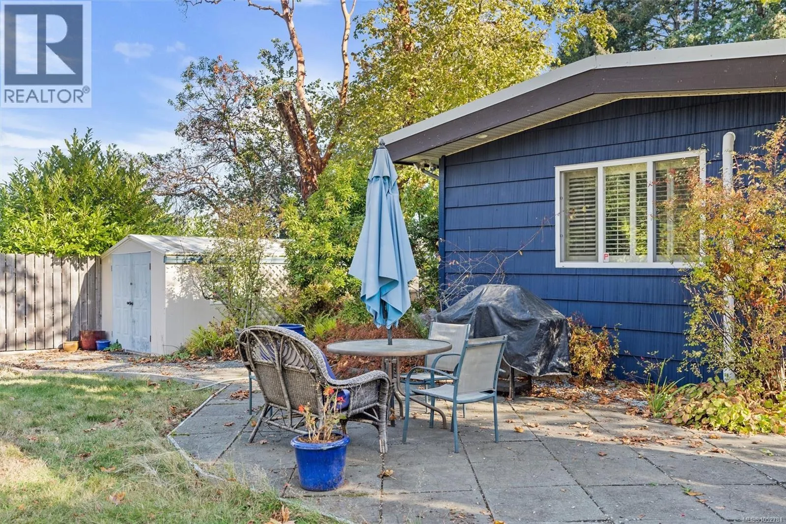 8698 East Saanich Rd
