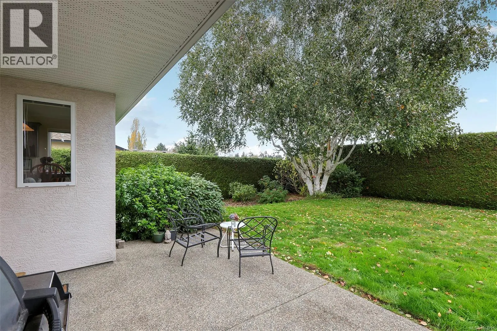 495 Troon Close