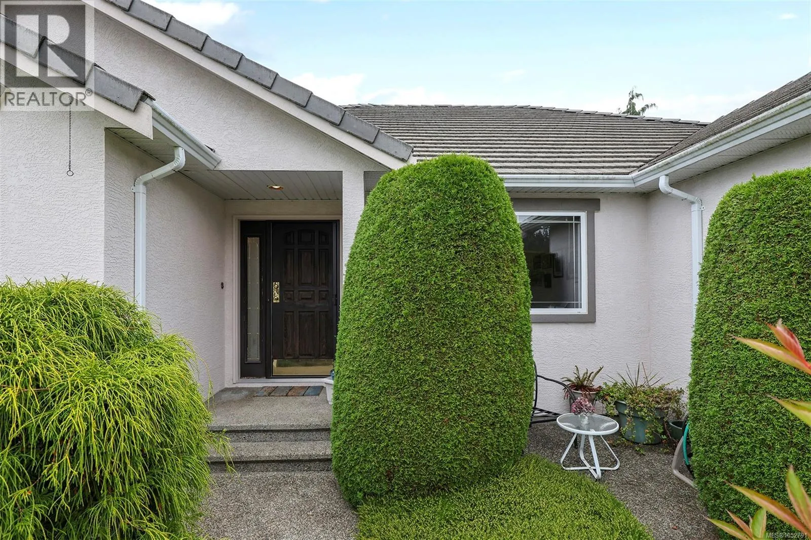 495 Troon Close