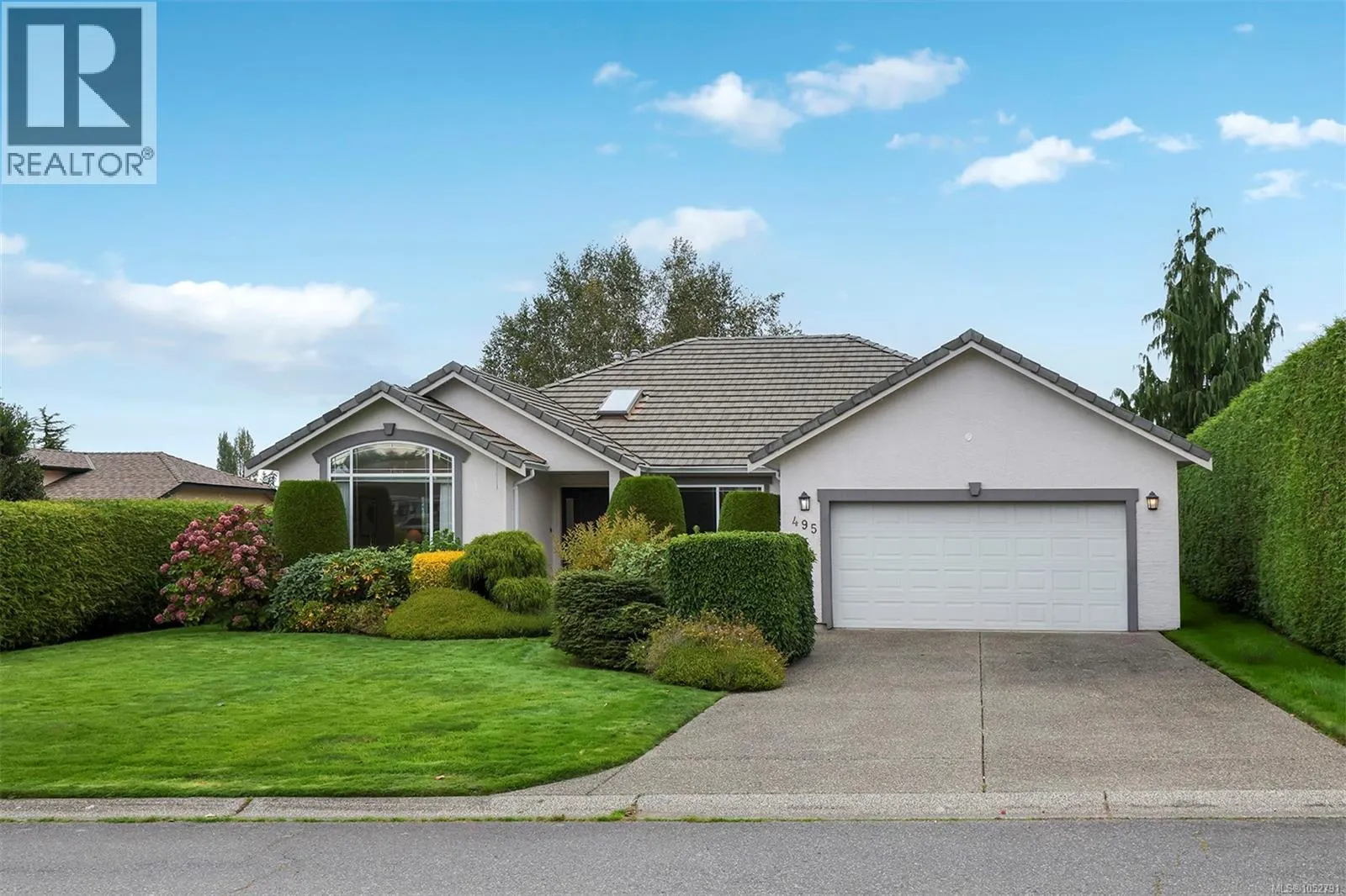 495 Troon Close