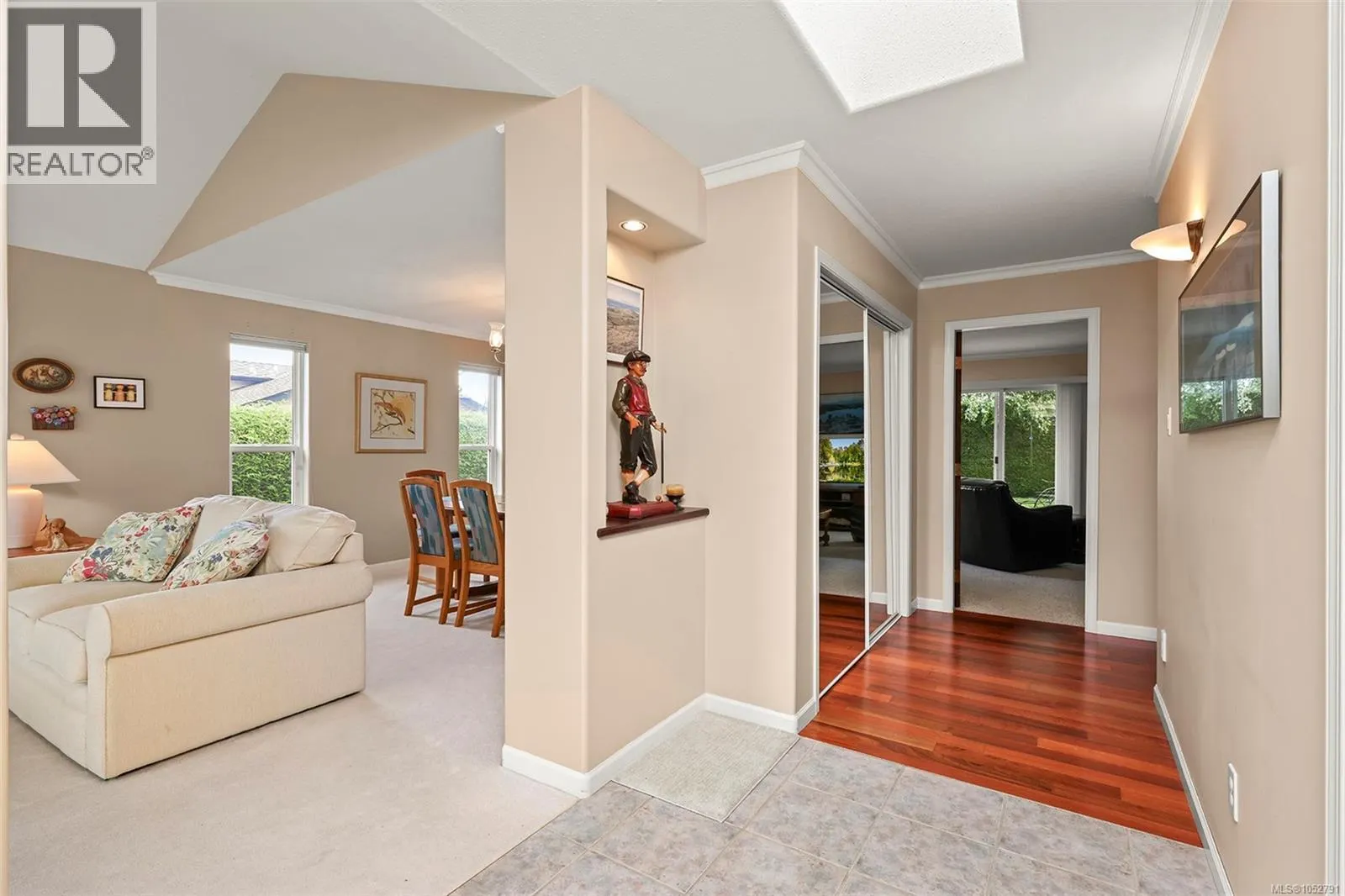 495 Troon Close