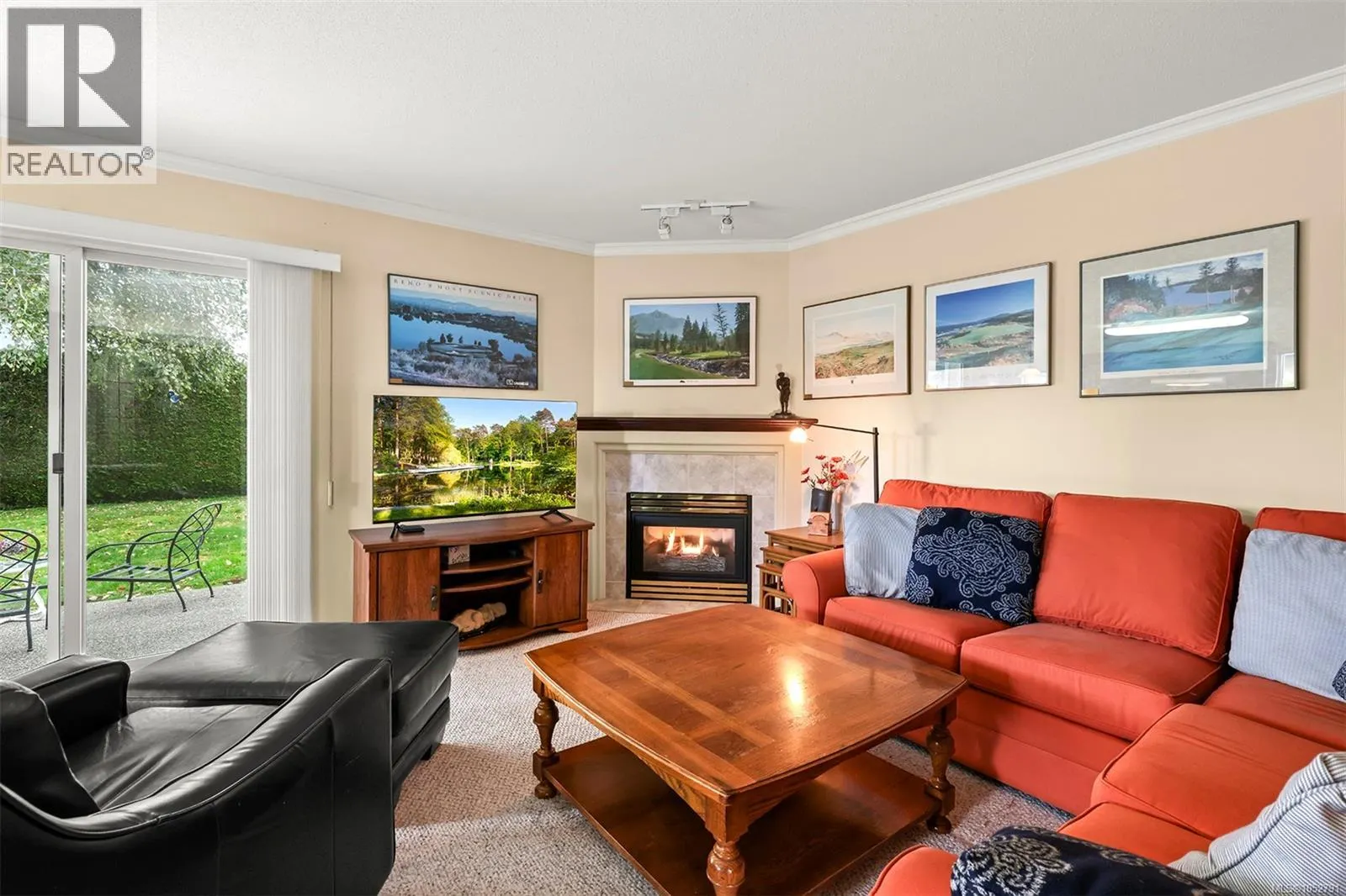 495 Troon Close