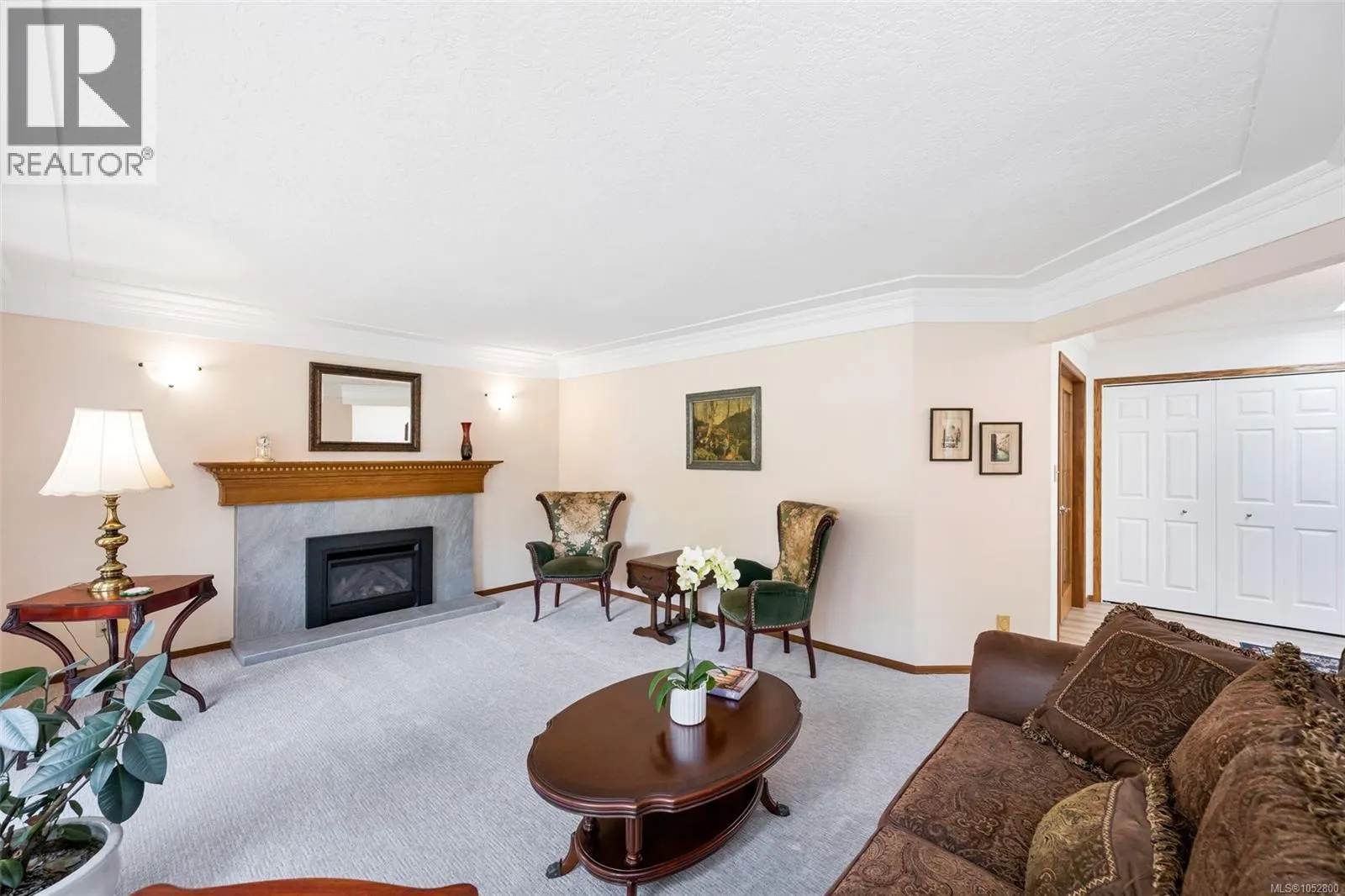 4958 Del Monte Ave
