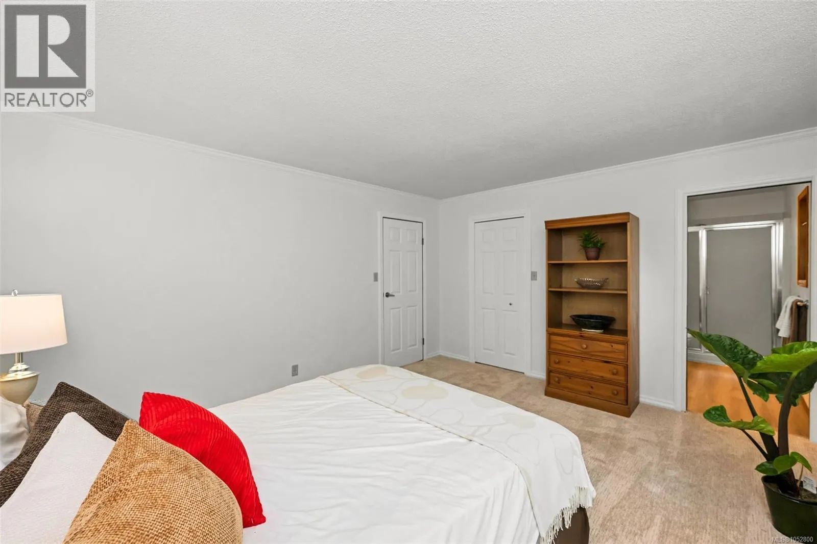 4958 Del Monte Ave
