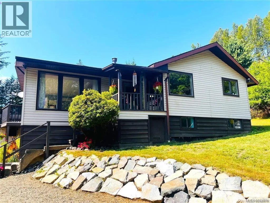 973 Island Hwy