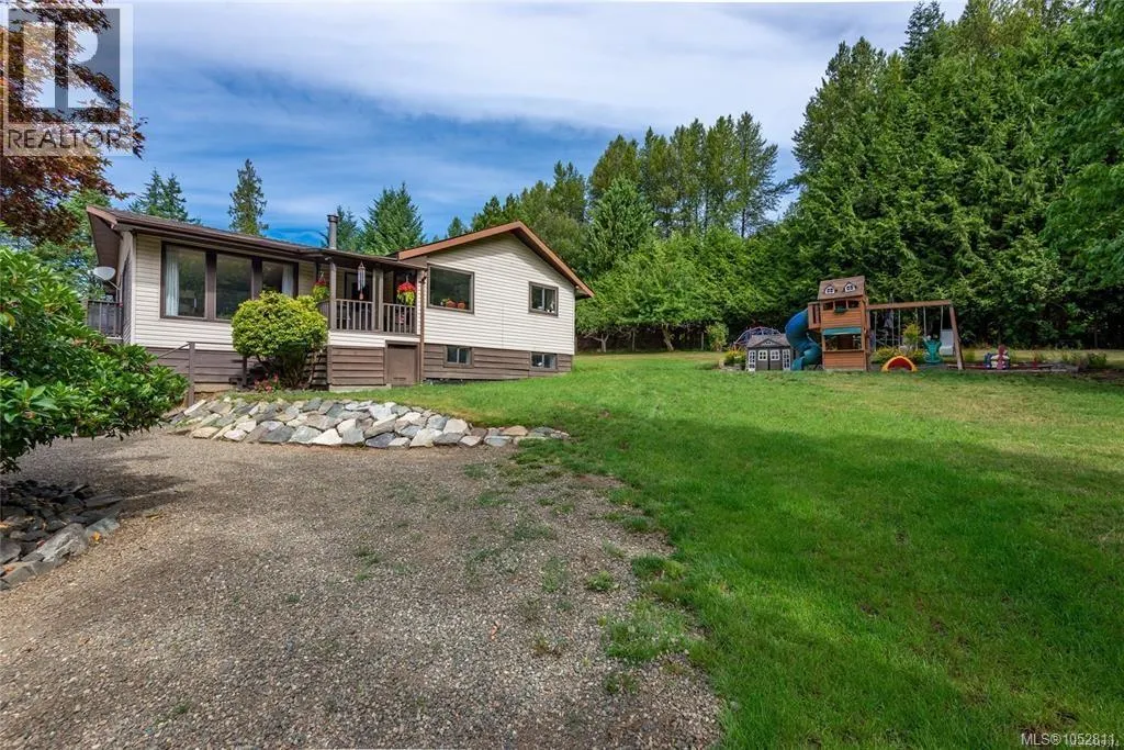 973 Island Hwy