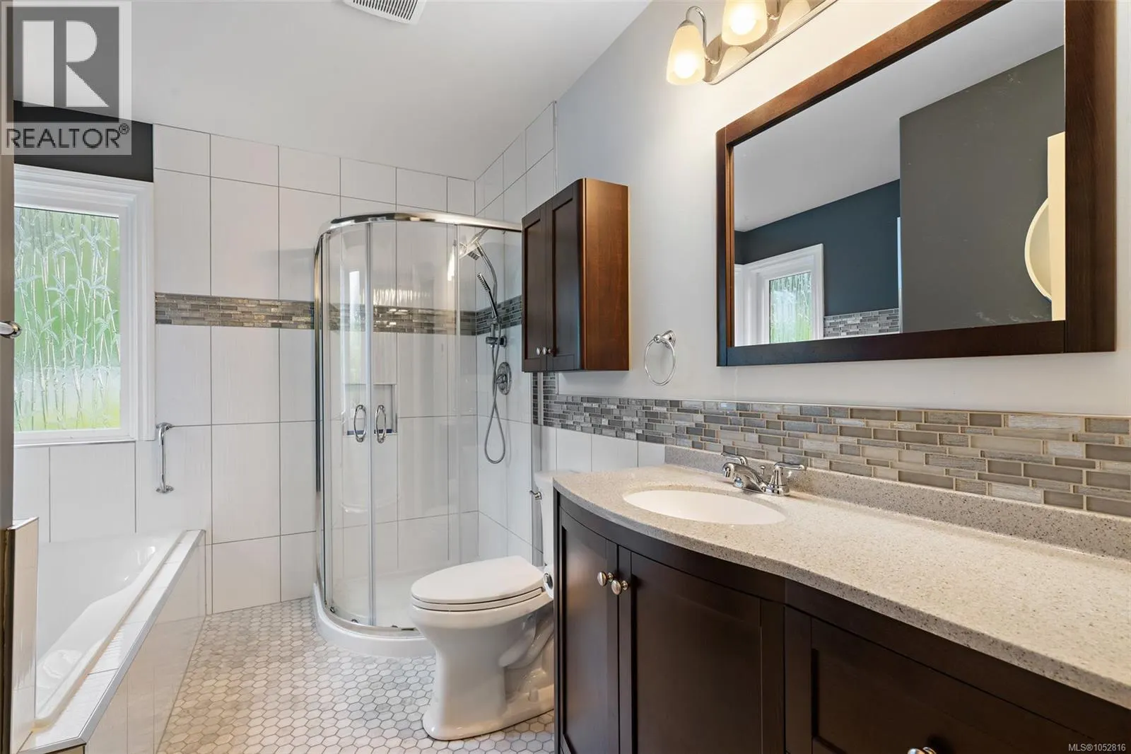 2447 Valleyview Pl