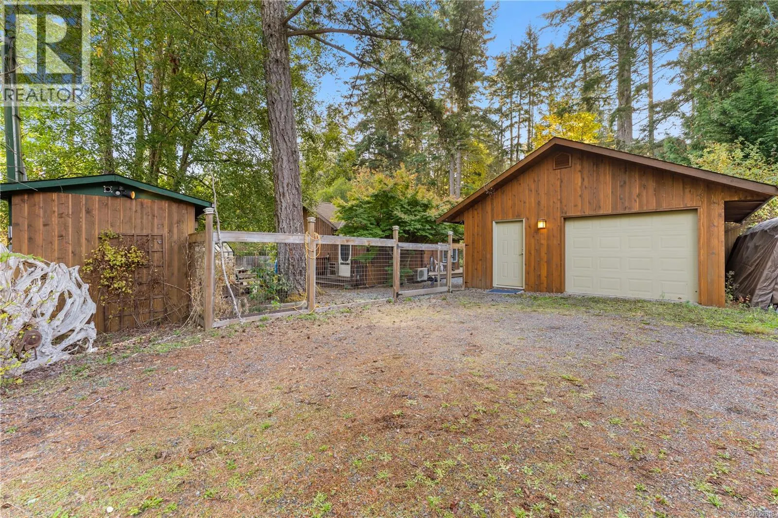 3275 South Rd