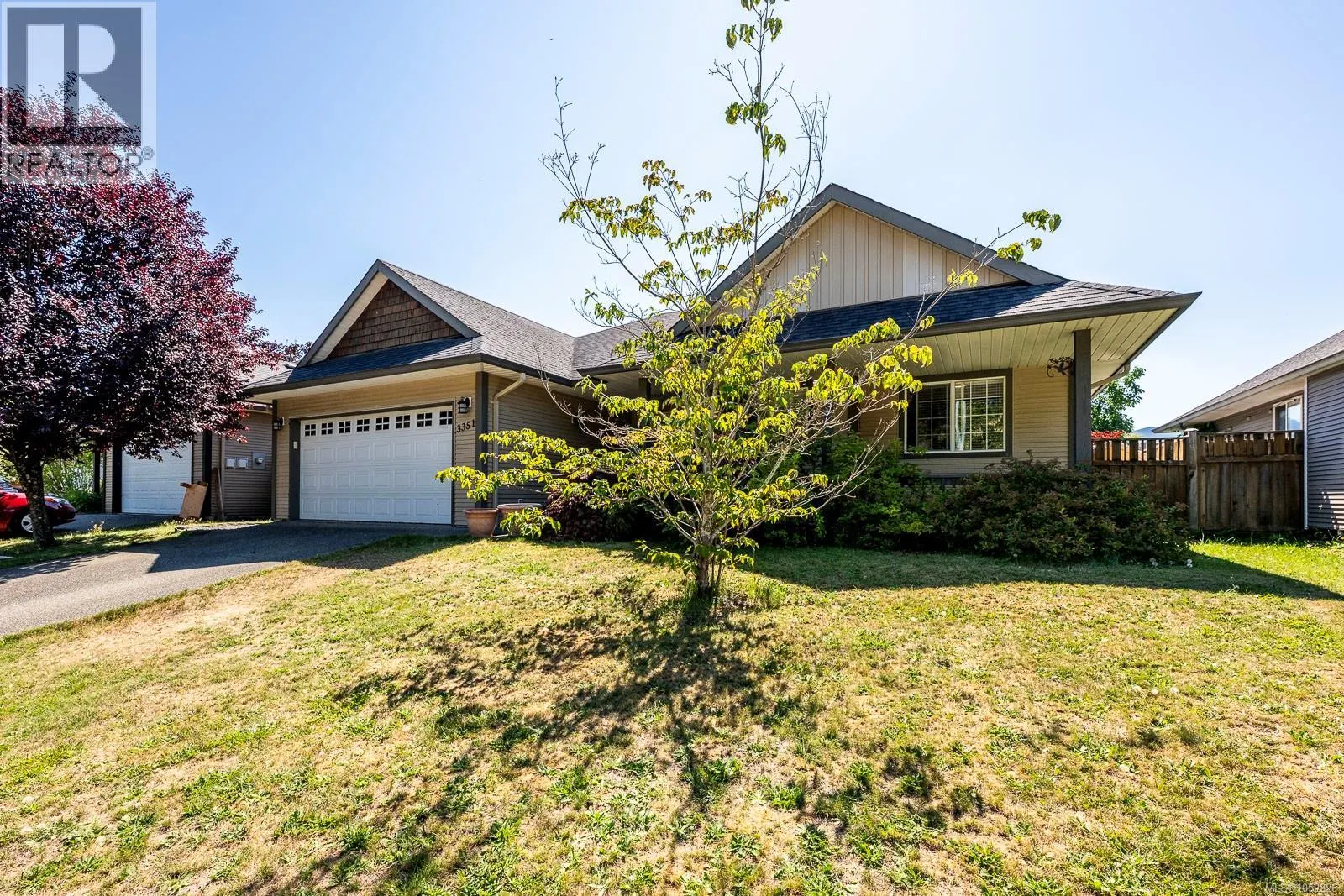 3351 Coniston Cres