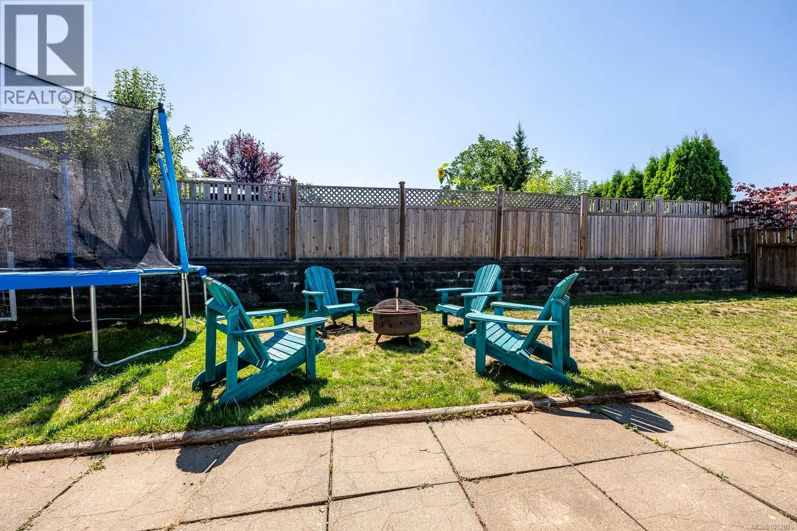 3351 Coniston Cres
