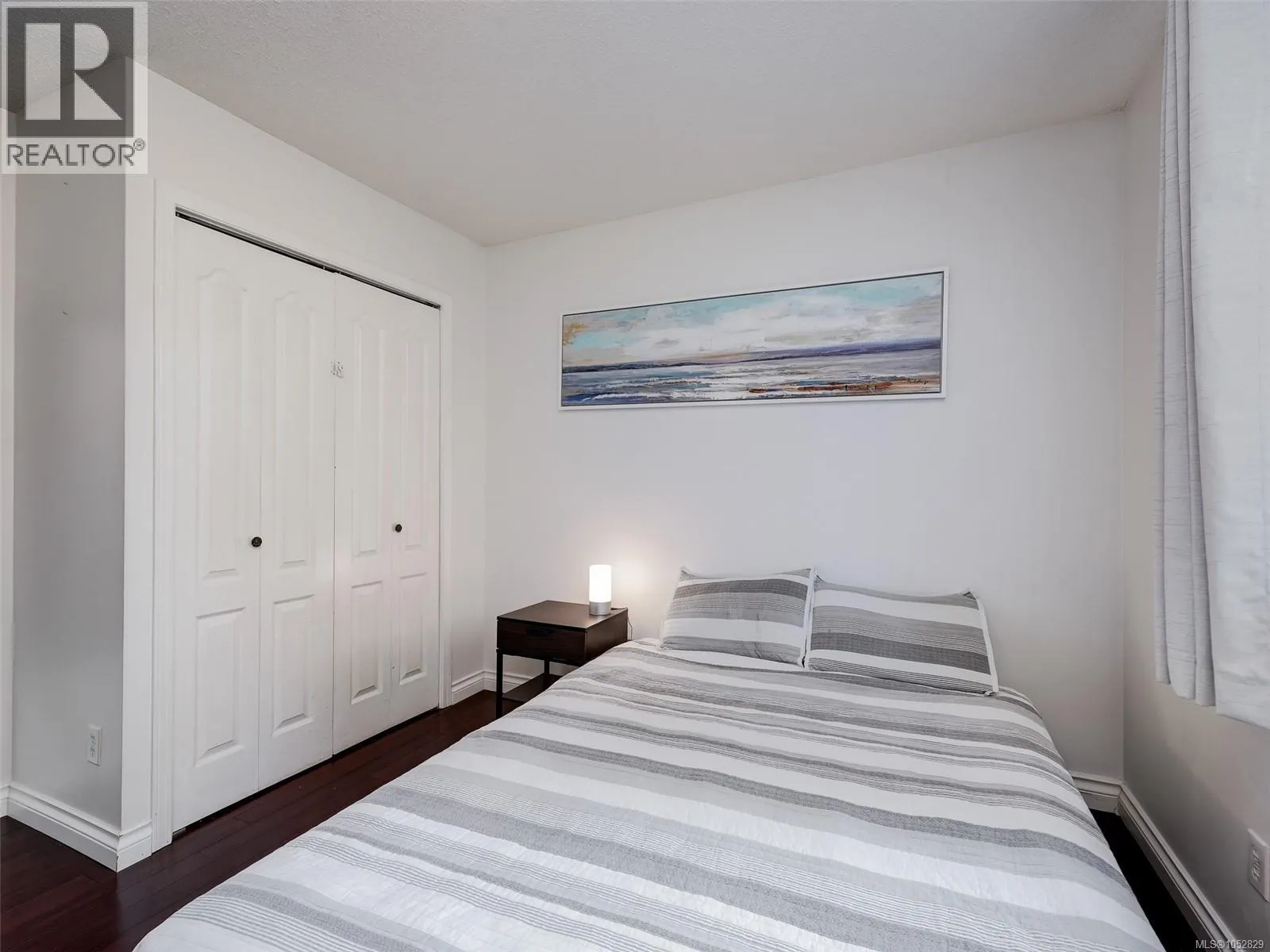 2727 Grosvenor Rd
