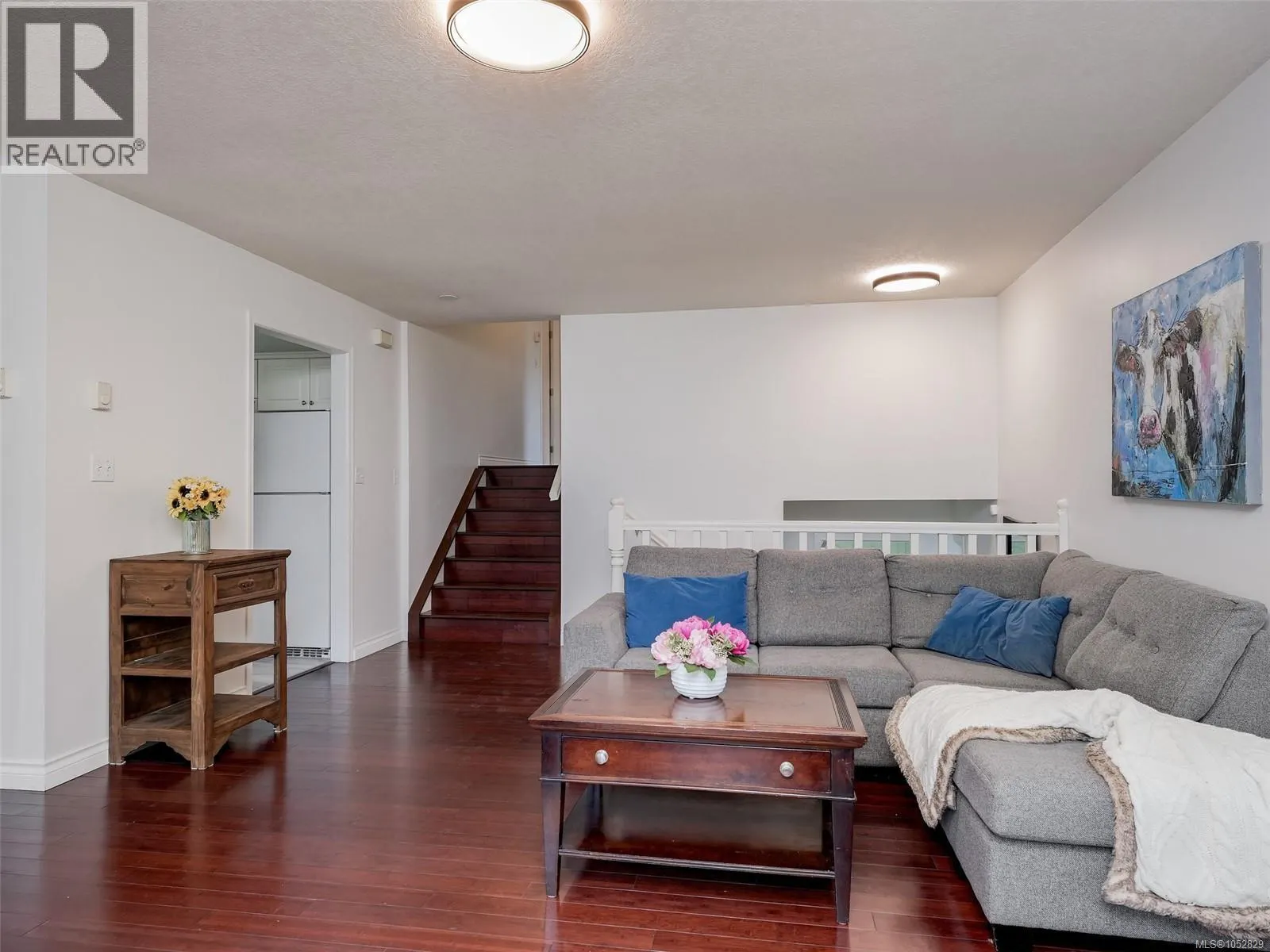 2727 Grosvenor Rd