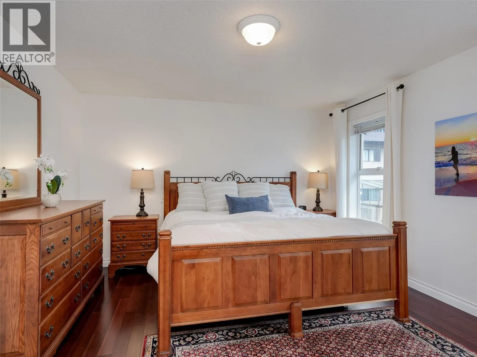 2727 Grosvenor Rd