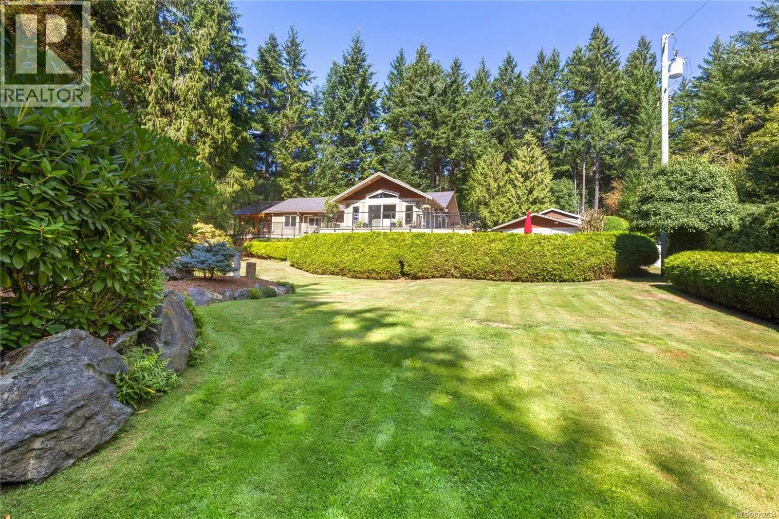 3061 Renfrew Rd