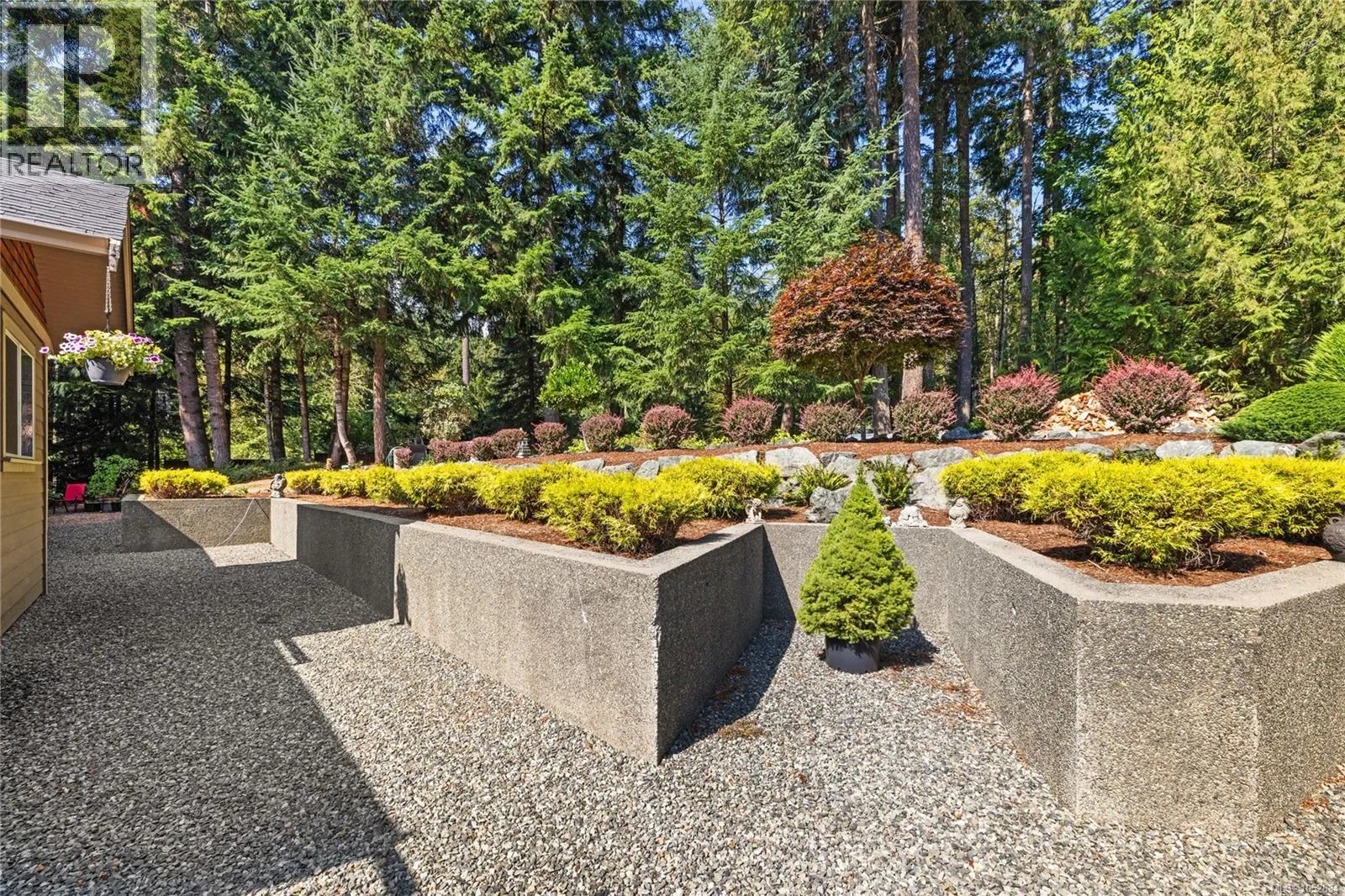 3061 Renfrew Rd
