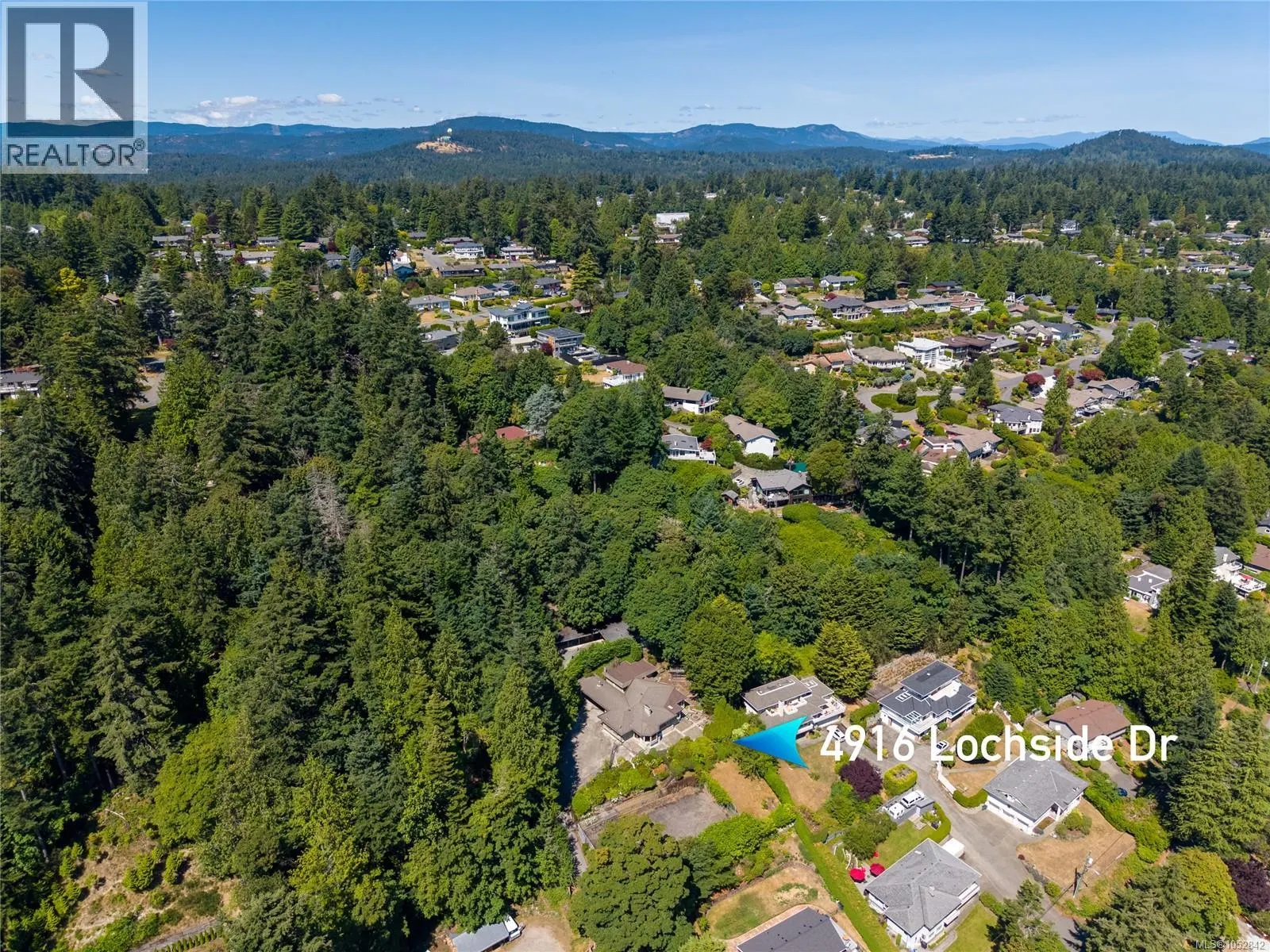 4916 Lochside Dr
