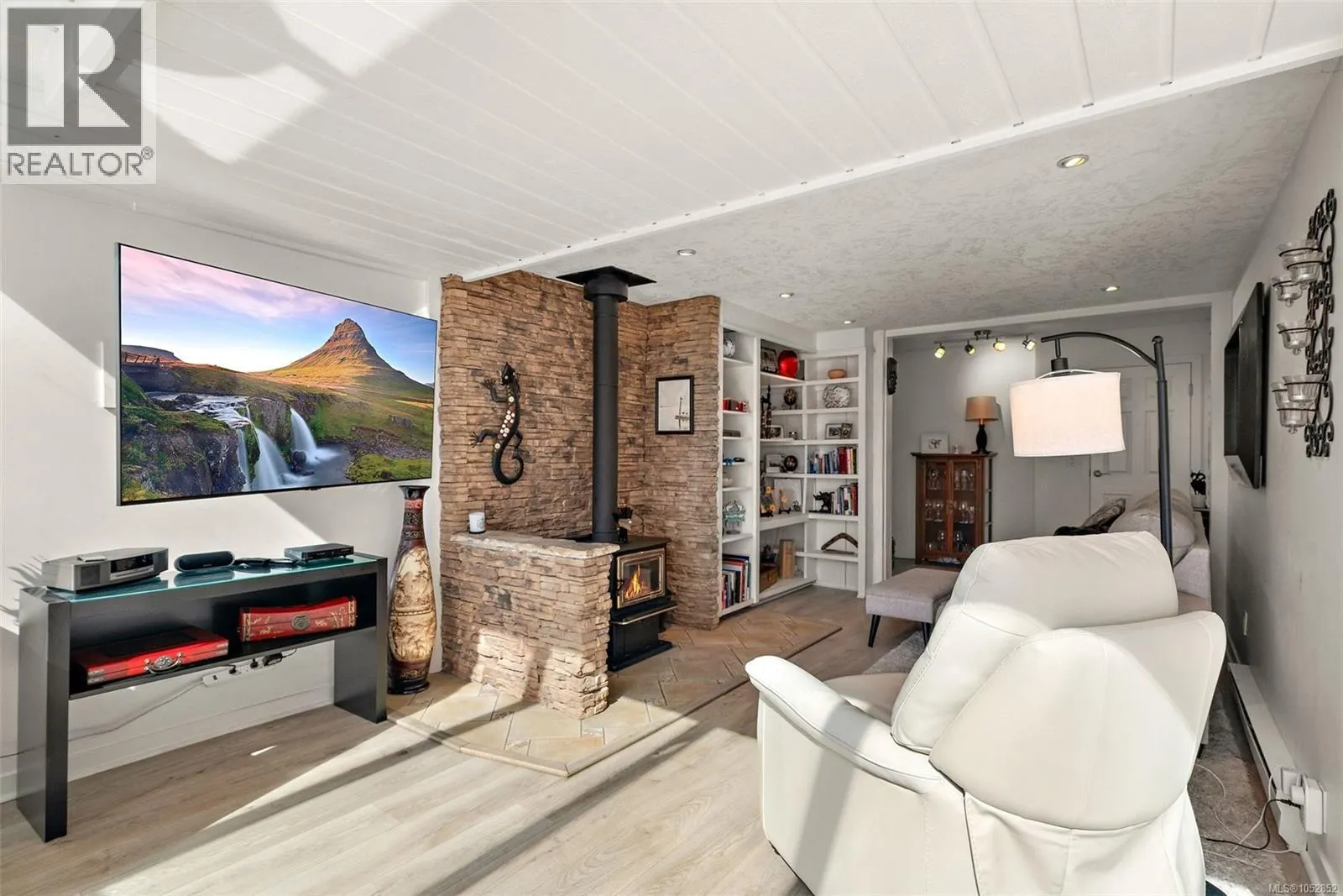 1937 Kaltasin Rd
