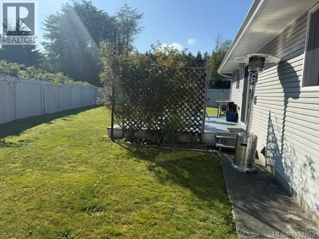 7530 Cadwallader Cres