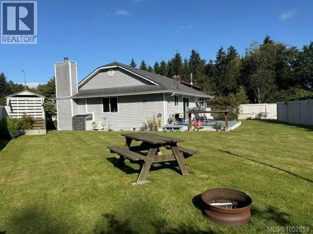 7530 Cadwallader Cres