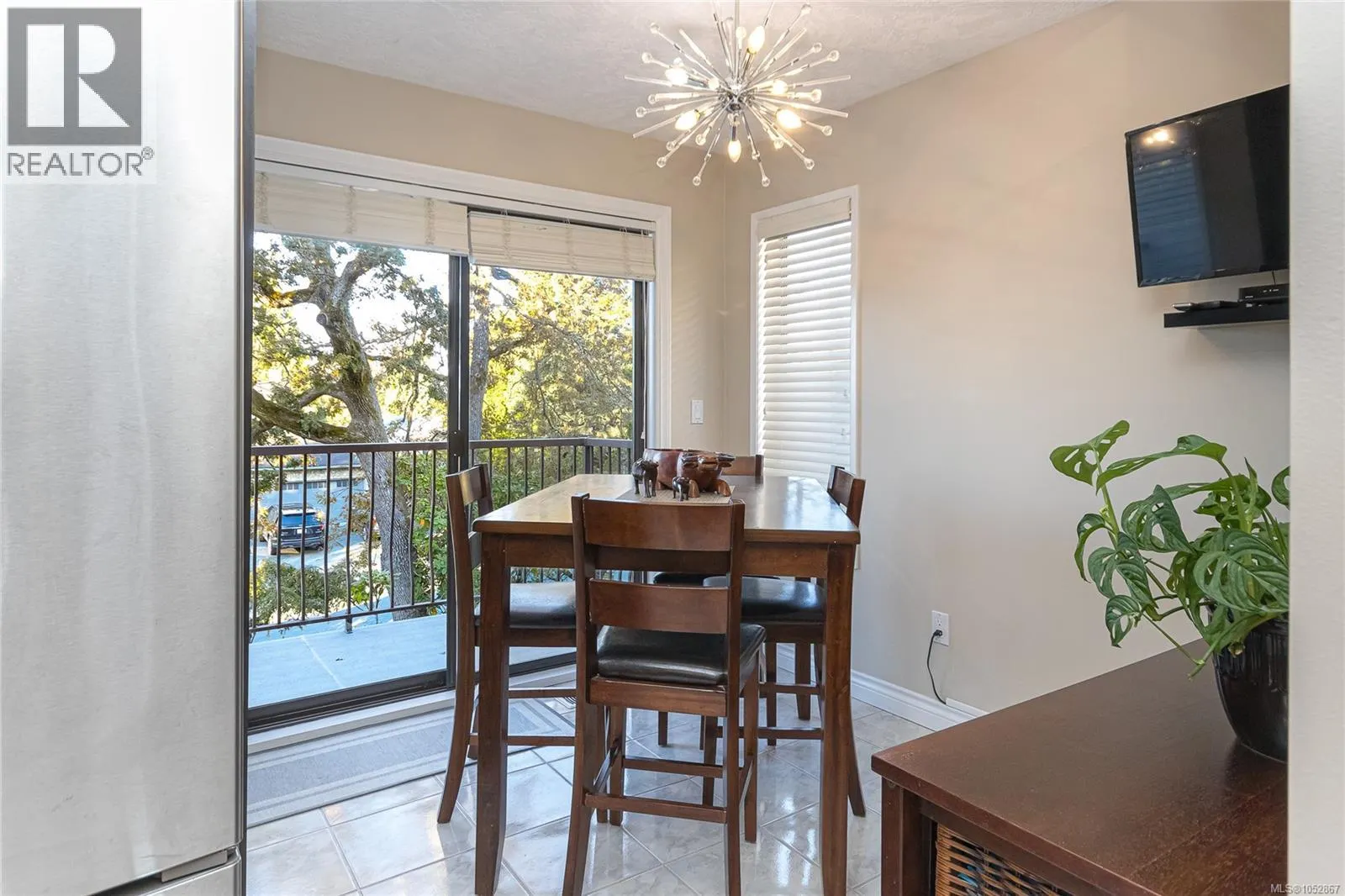 878 Denford Cres