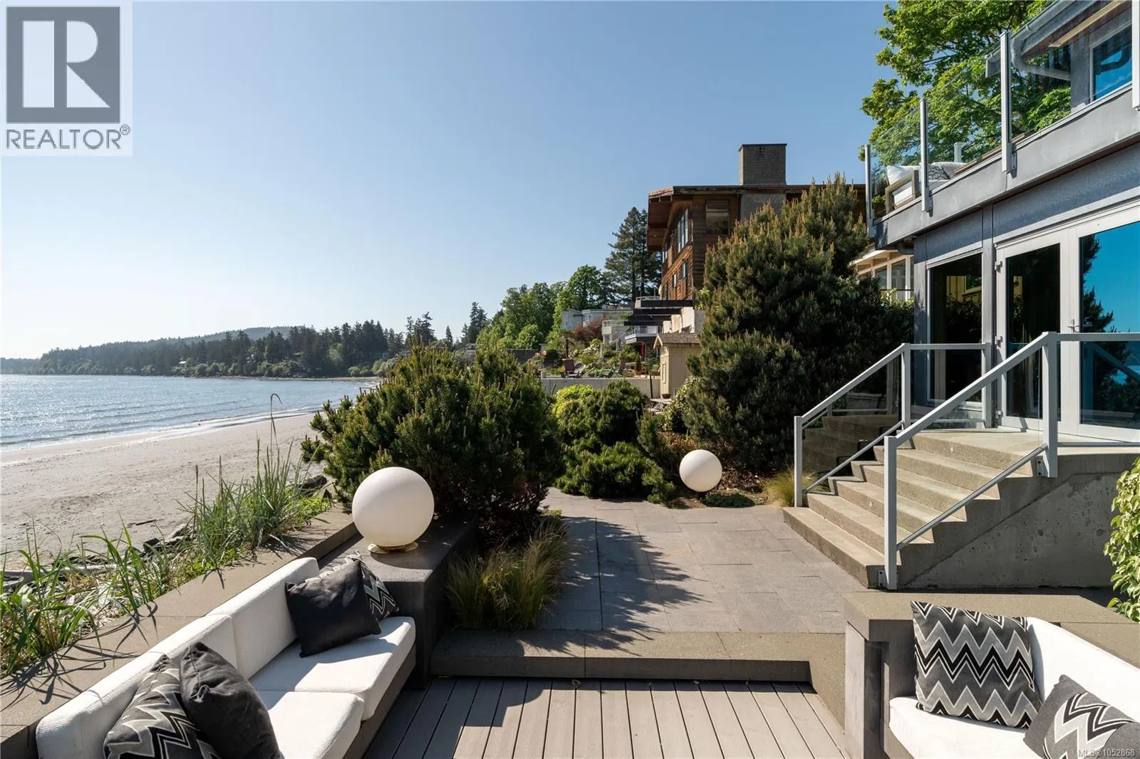 5039 Cordova Bay Rd