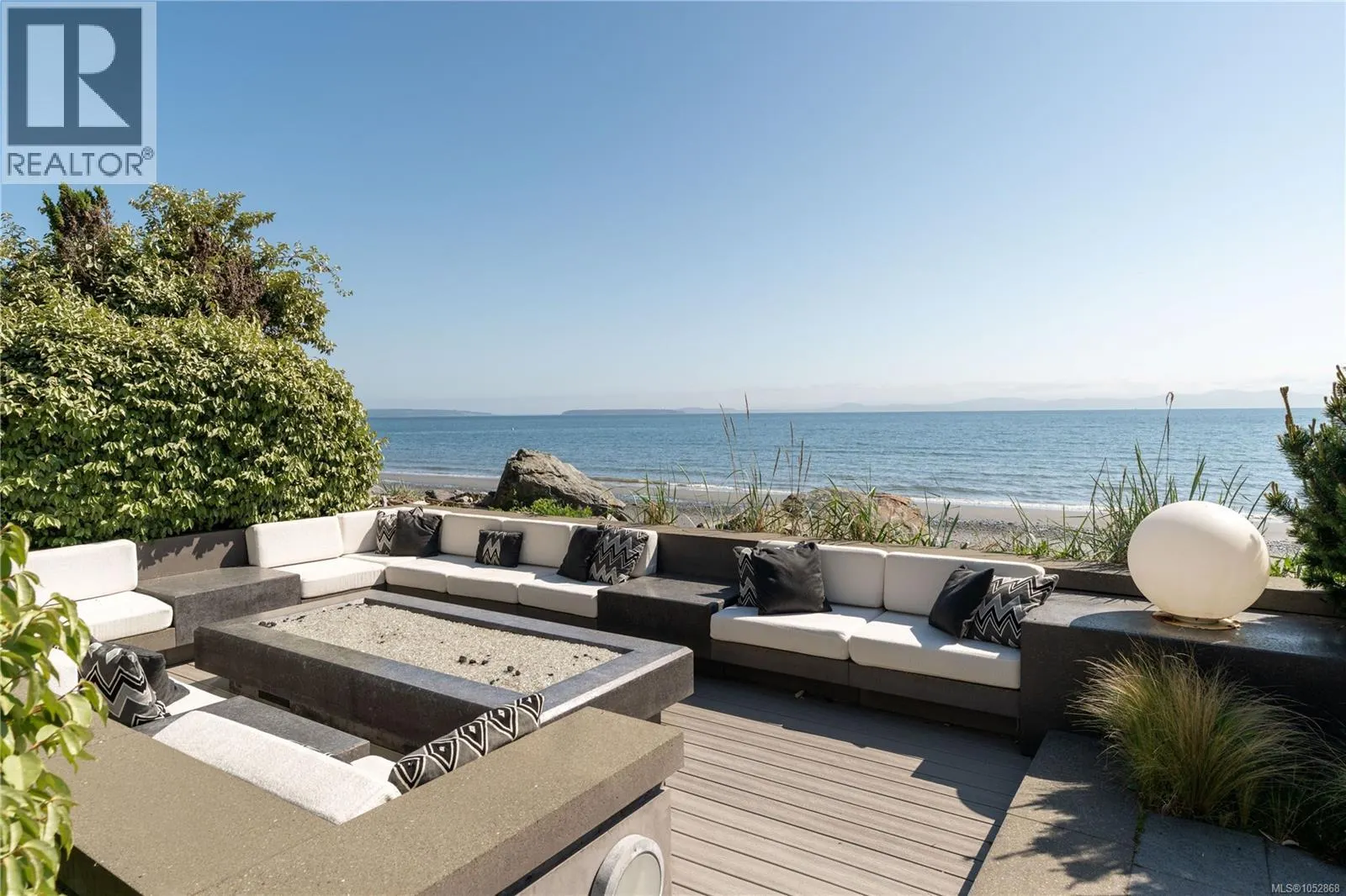 5039 Cordova Bay Rd