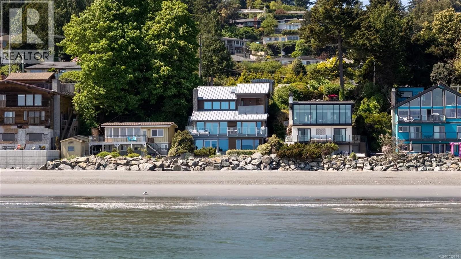 5039 Cordova Bay Rd