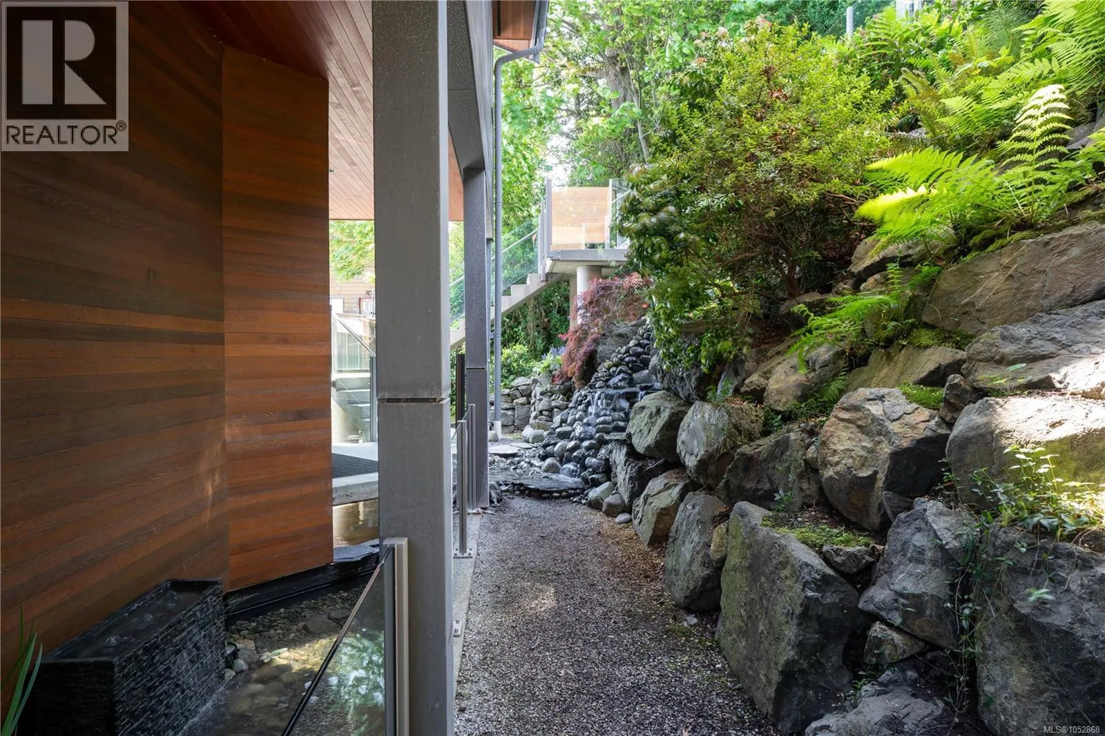 5039 Cordova Bay Rd