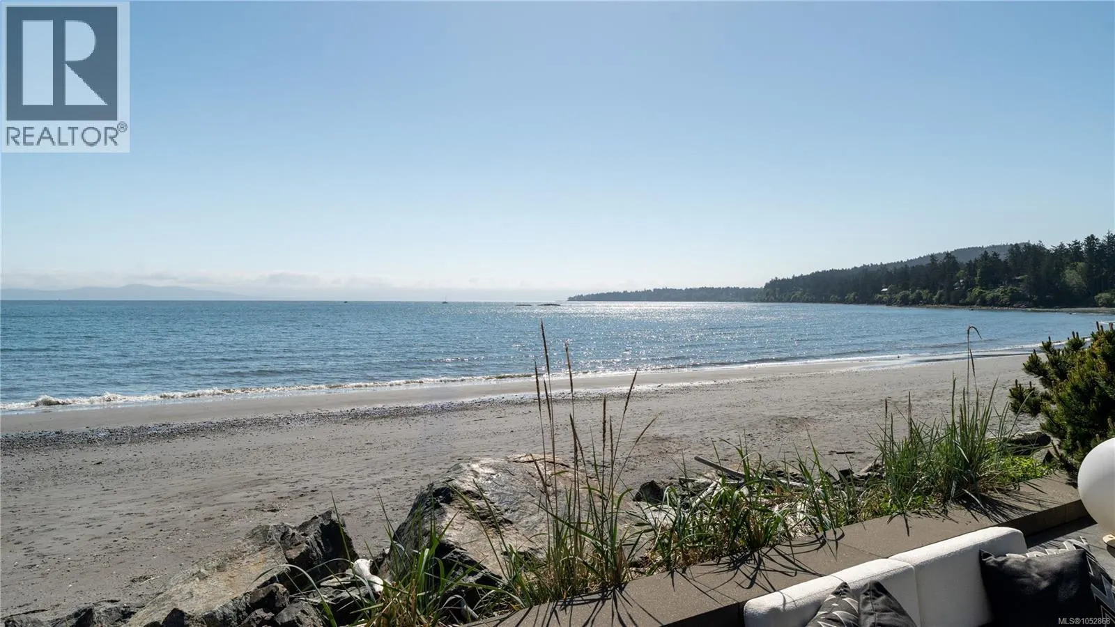 5039 Cordova Bay Rd