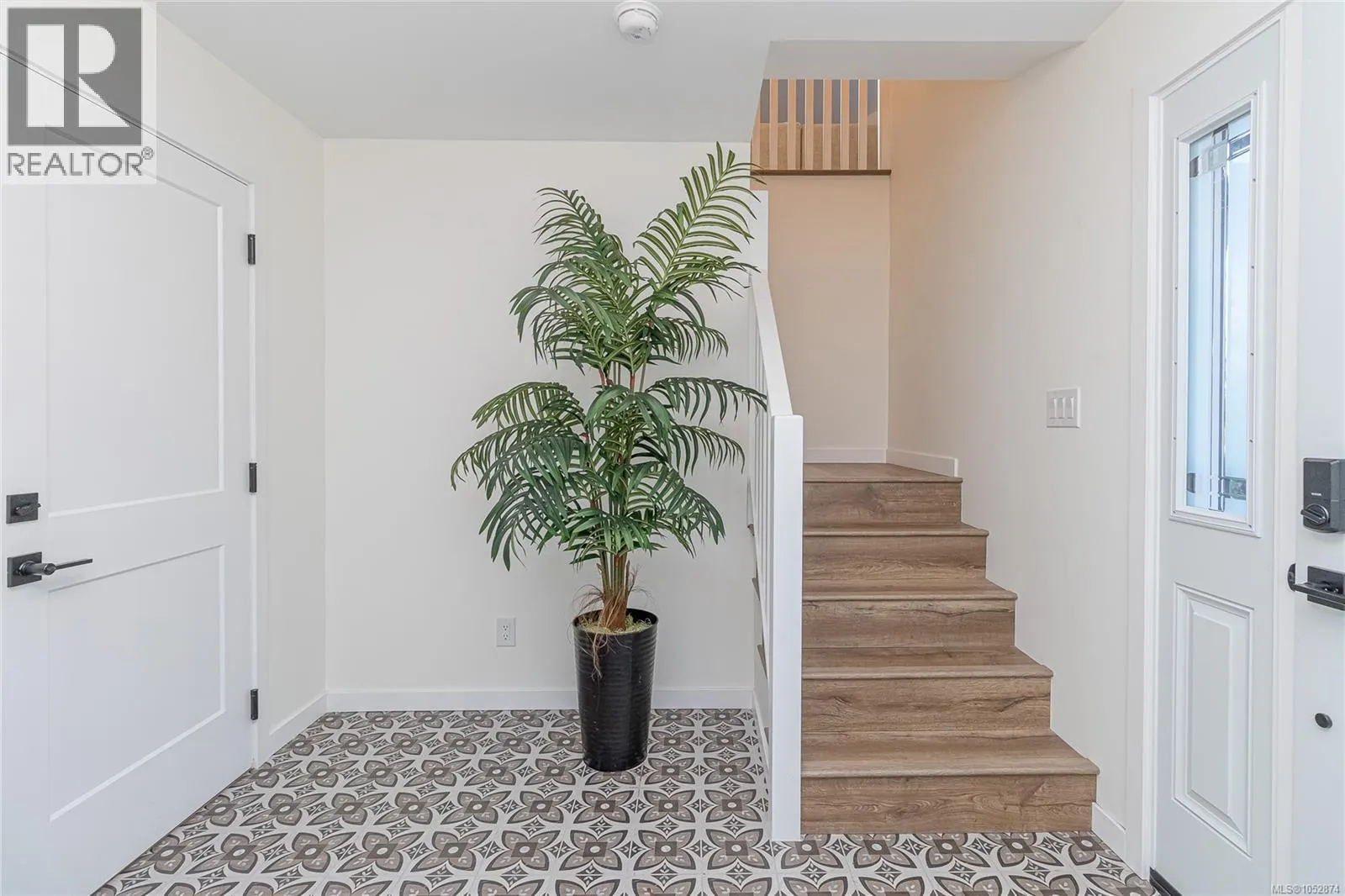 328 Damon Dr