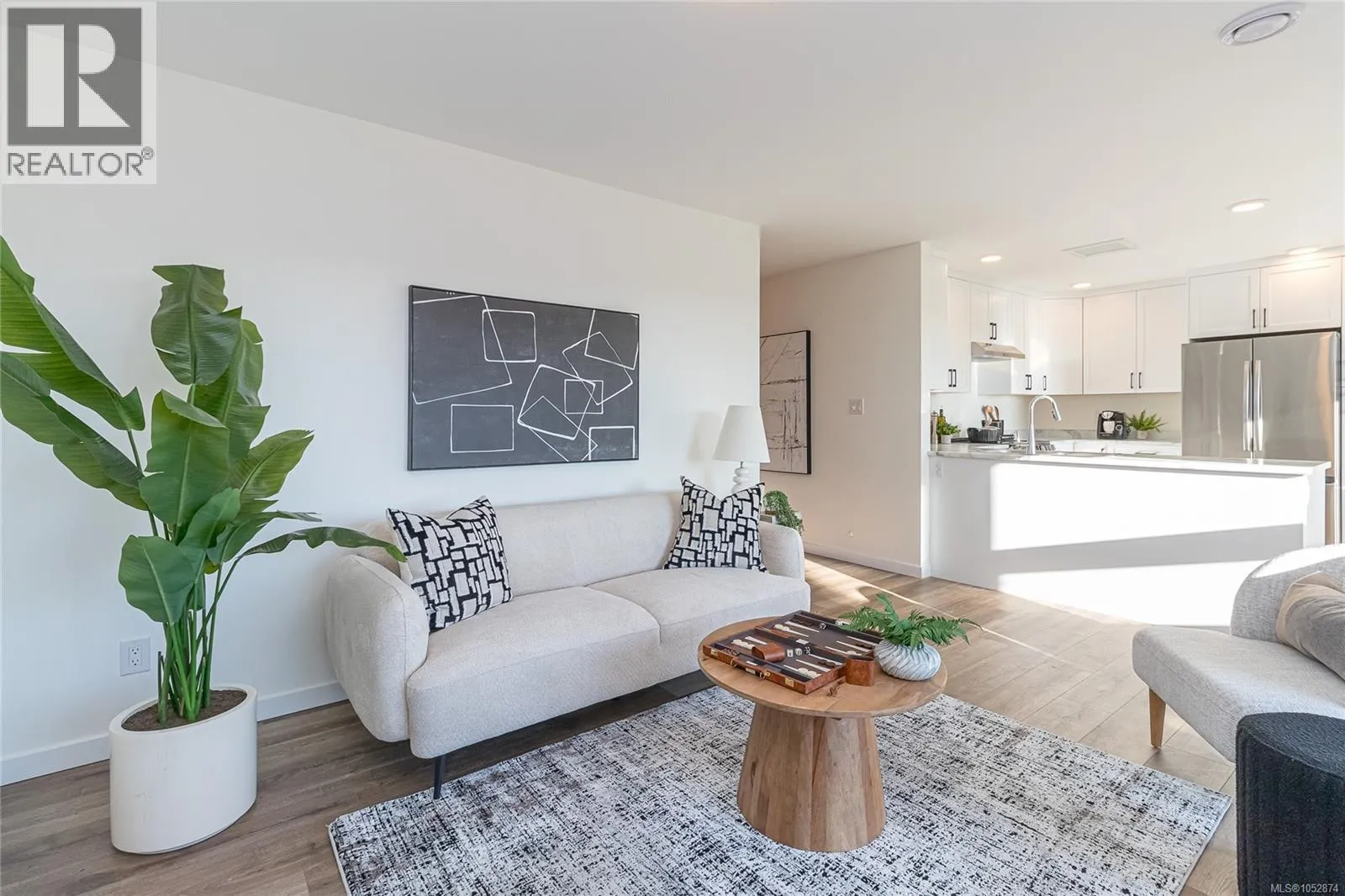 328 Damon Dr