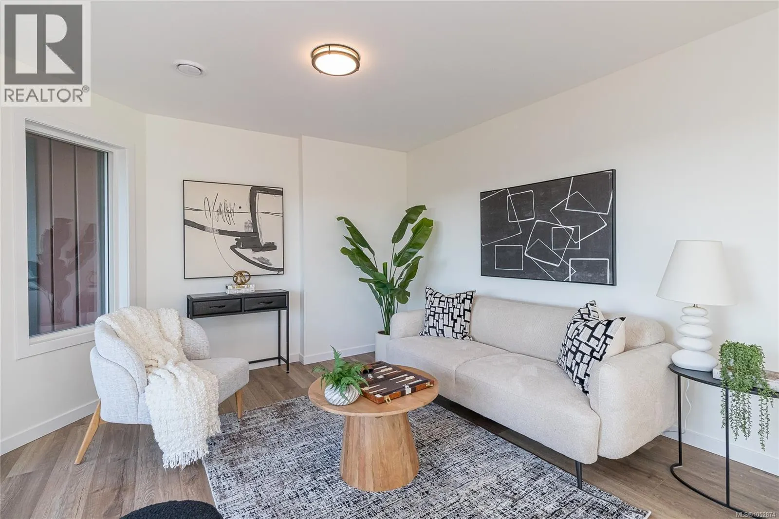 328 Damon Dr