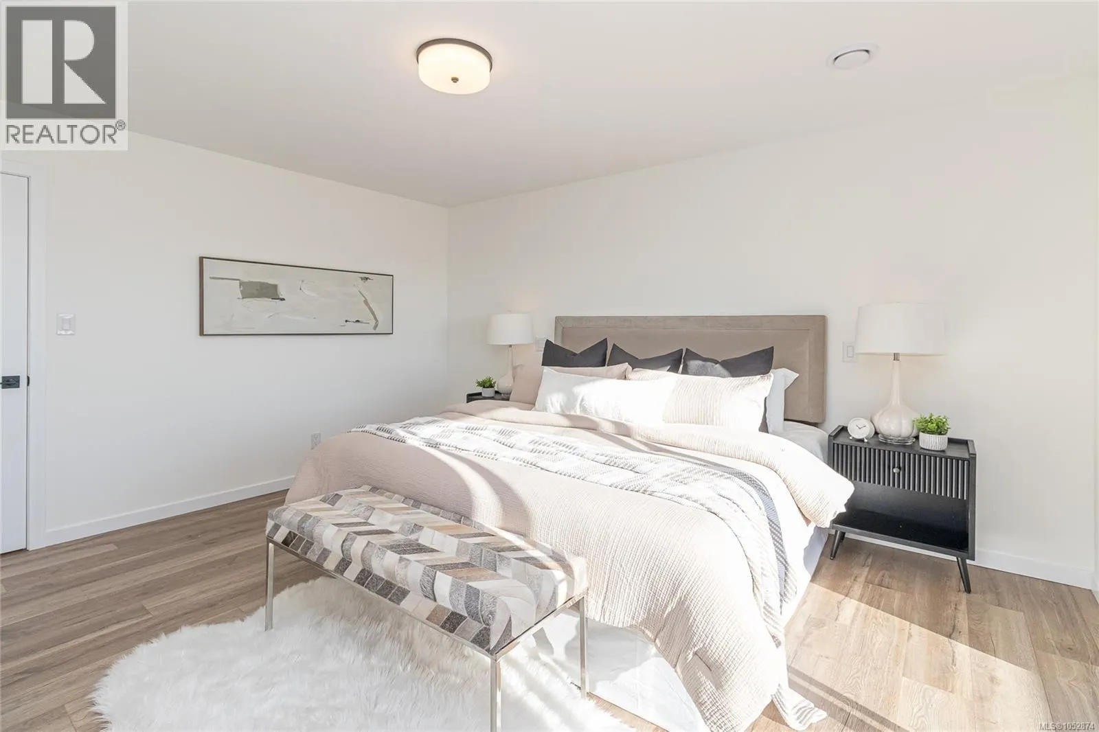 328 Damon Dr