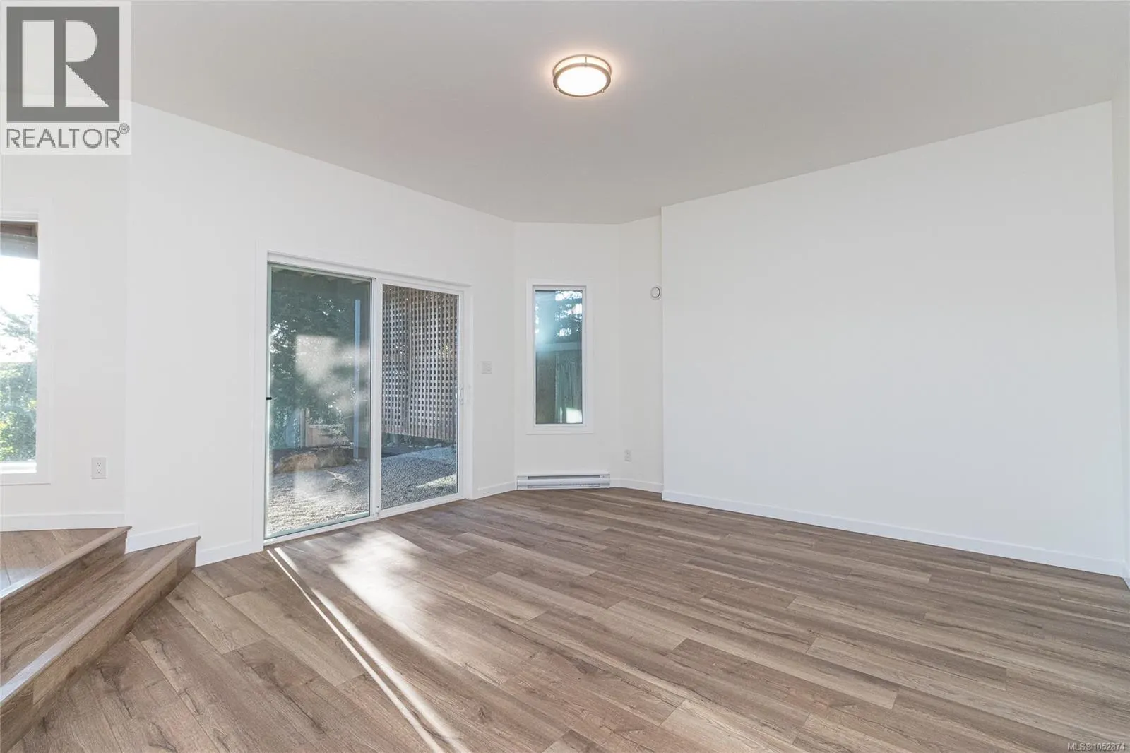 328 Damon Dr