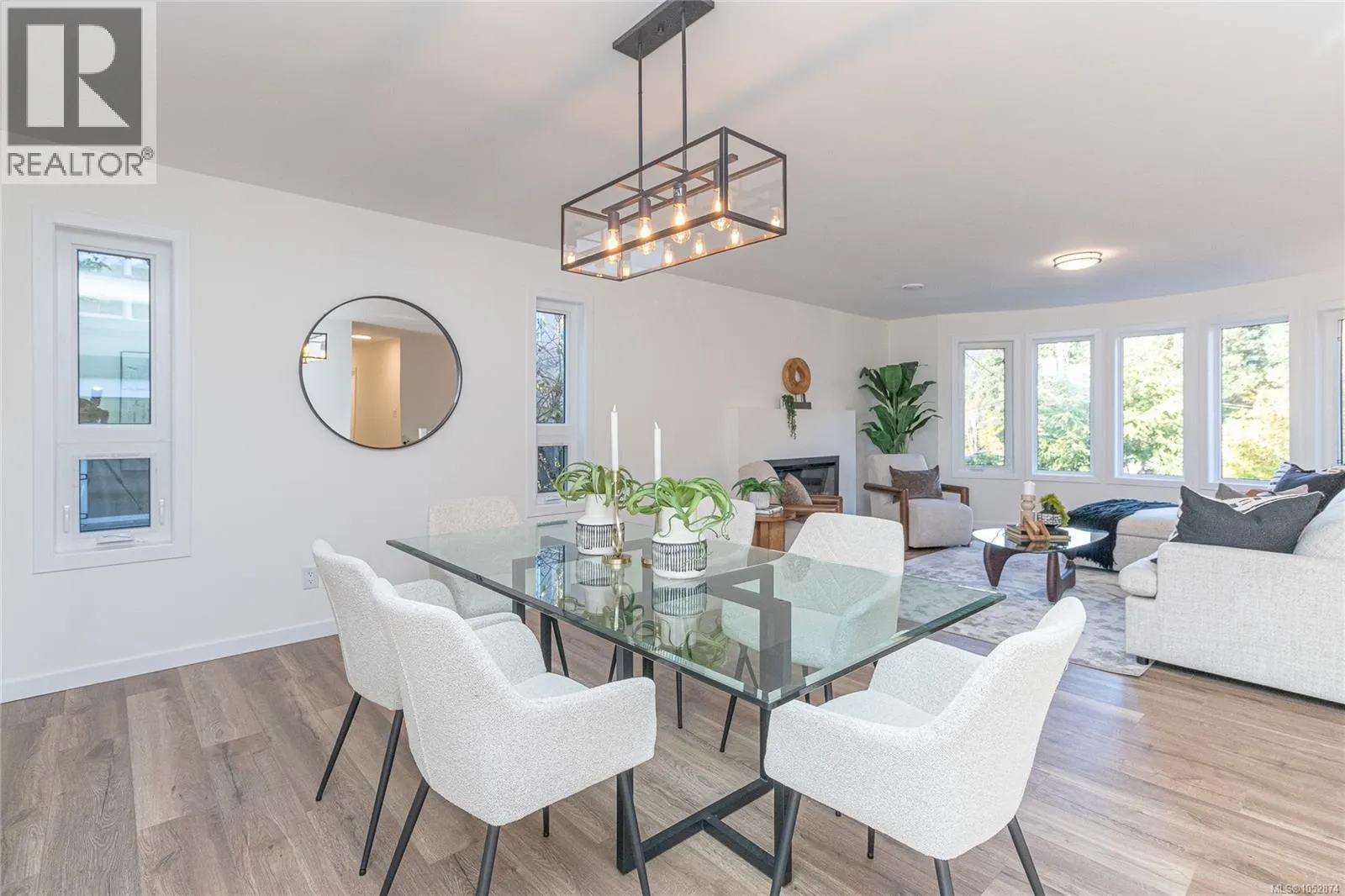 328 Damon Dr