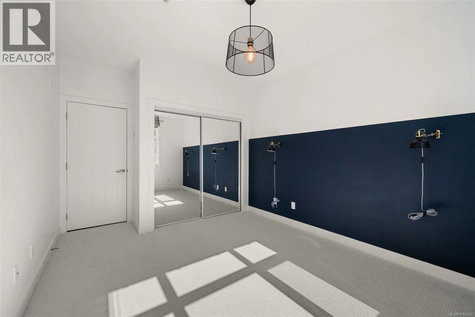 315 2655 Sooke Rd