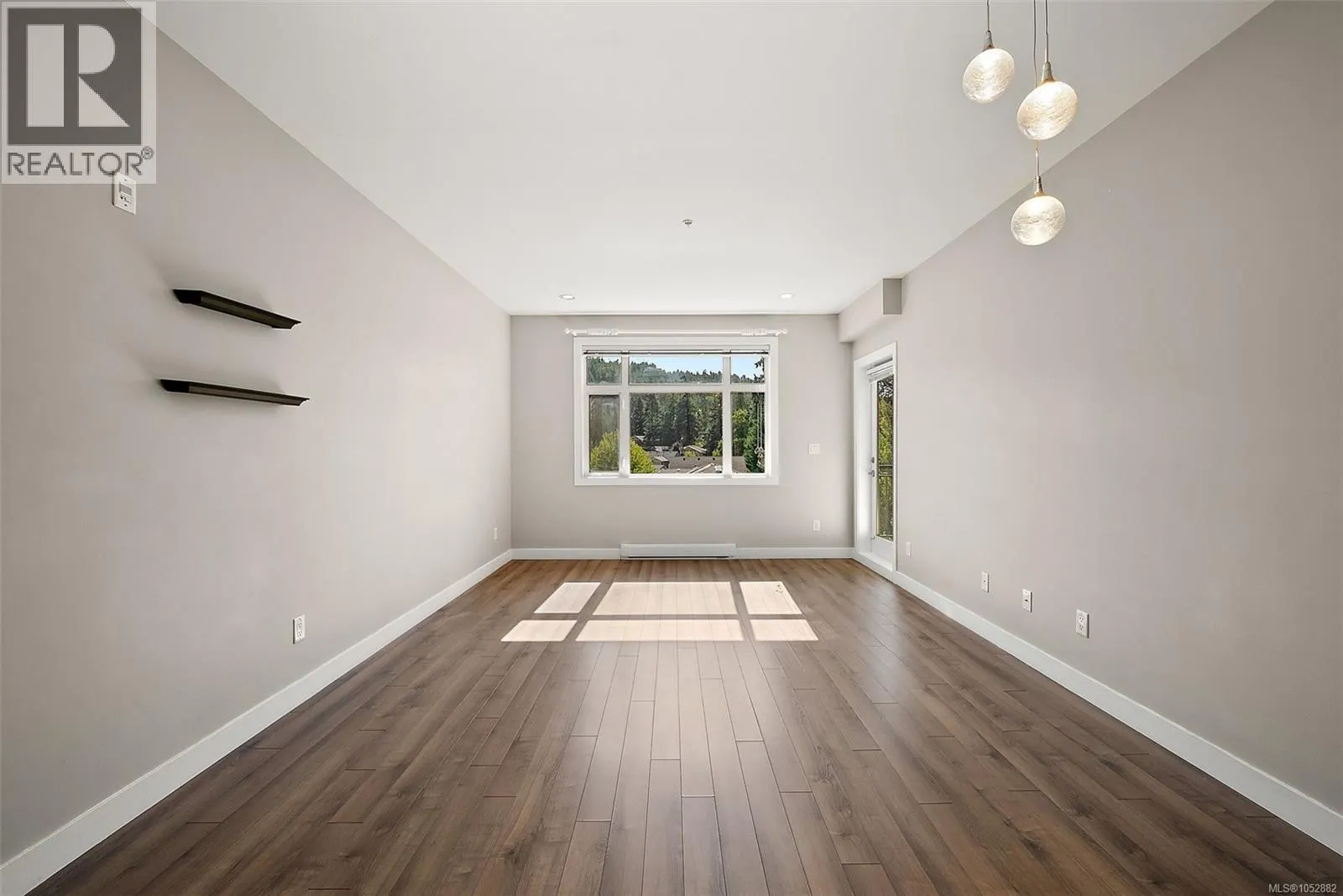 315 2655 Sooke Rd
