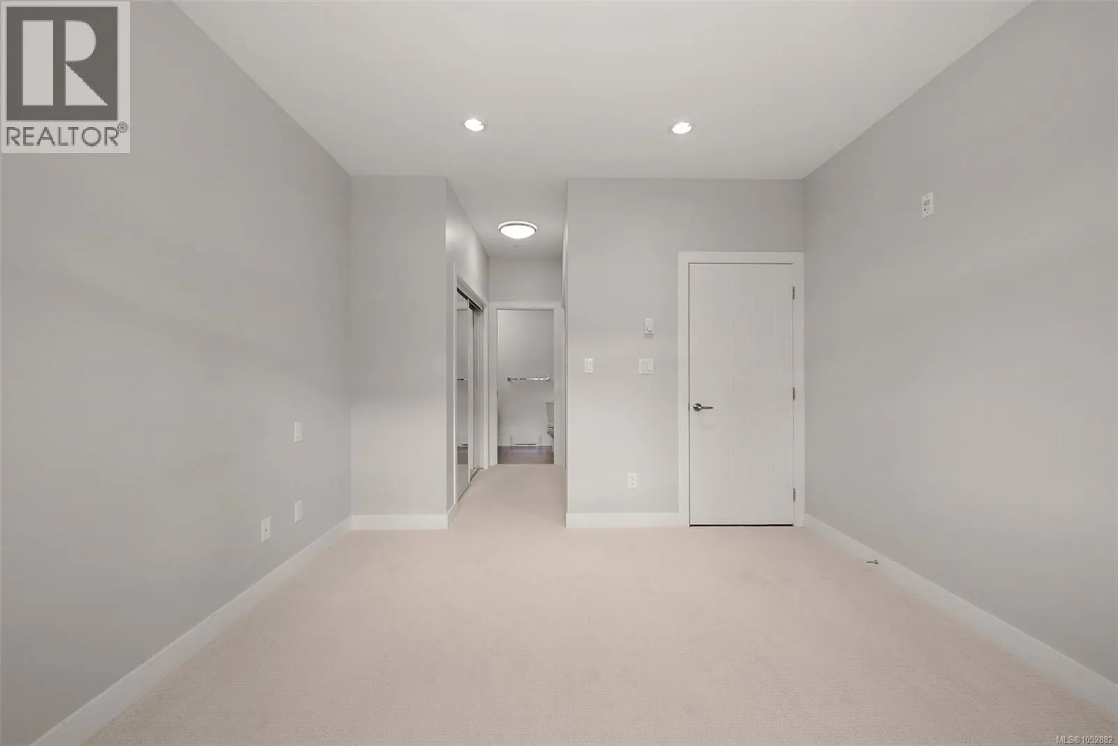 315 2655 Sooke Rd