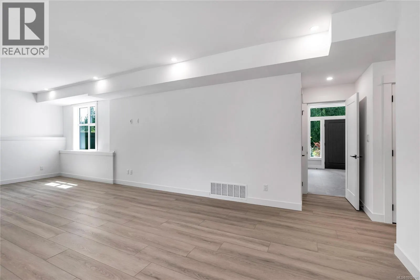 543 Bickford Way