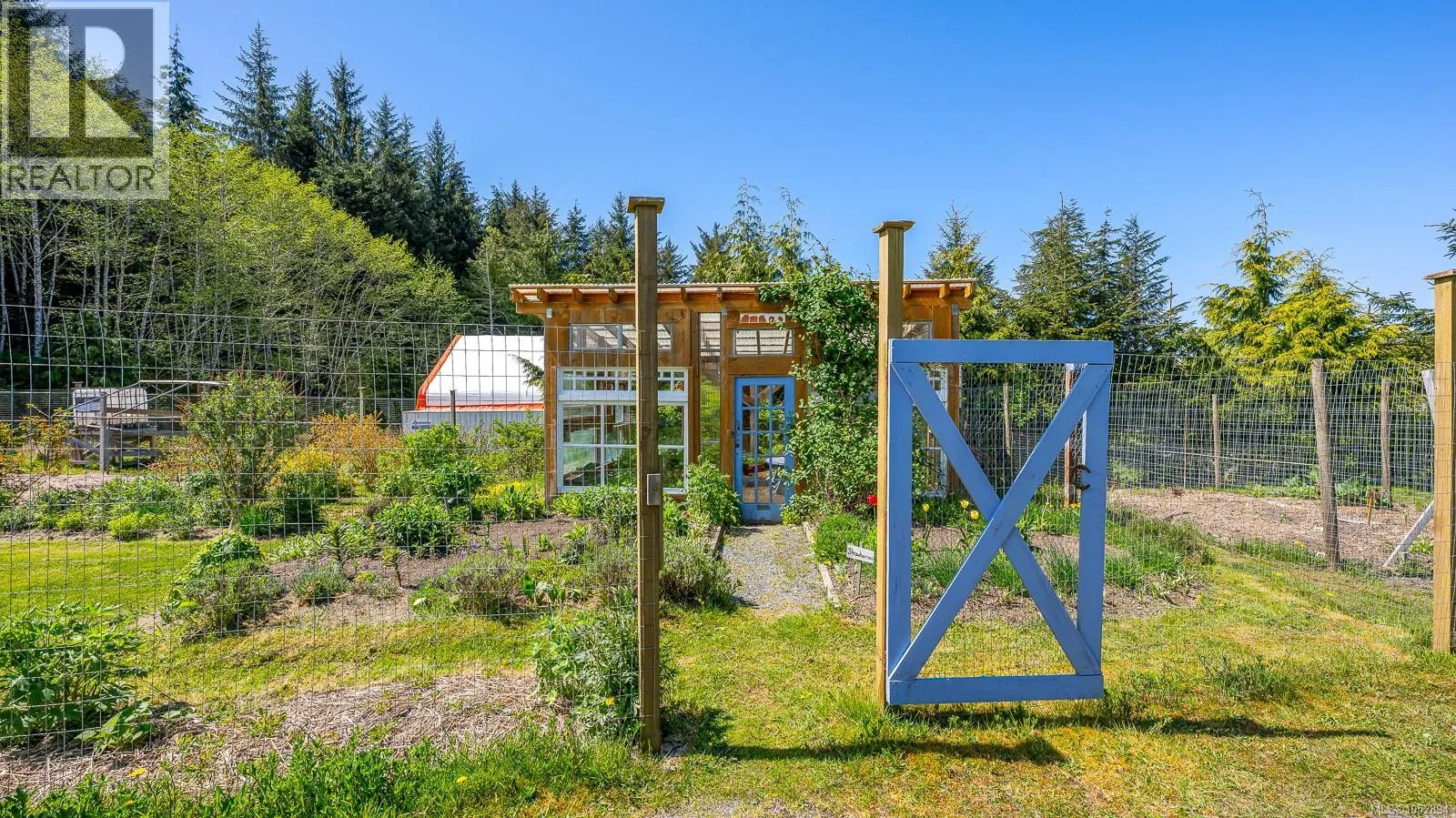 885 Lanqvist Rd